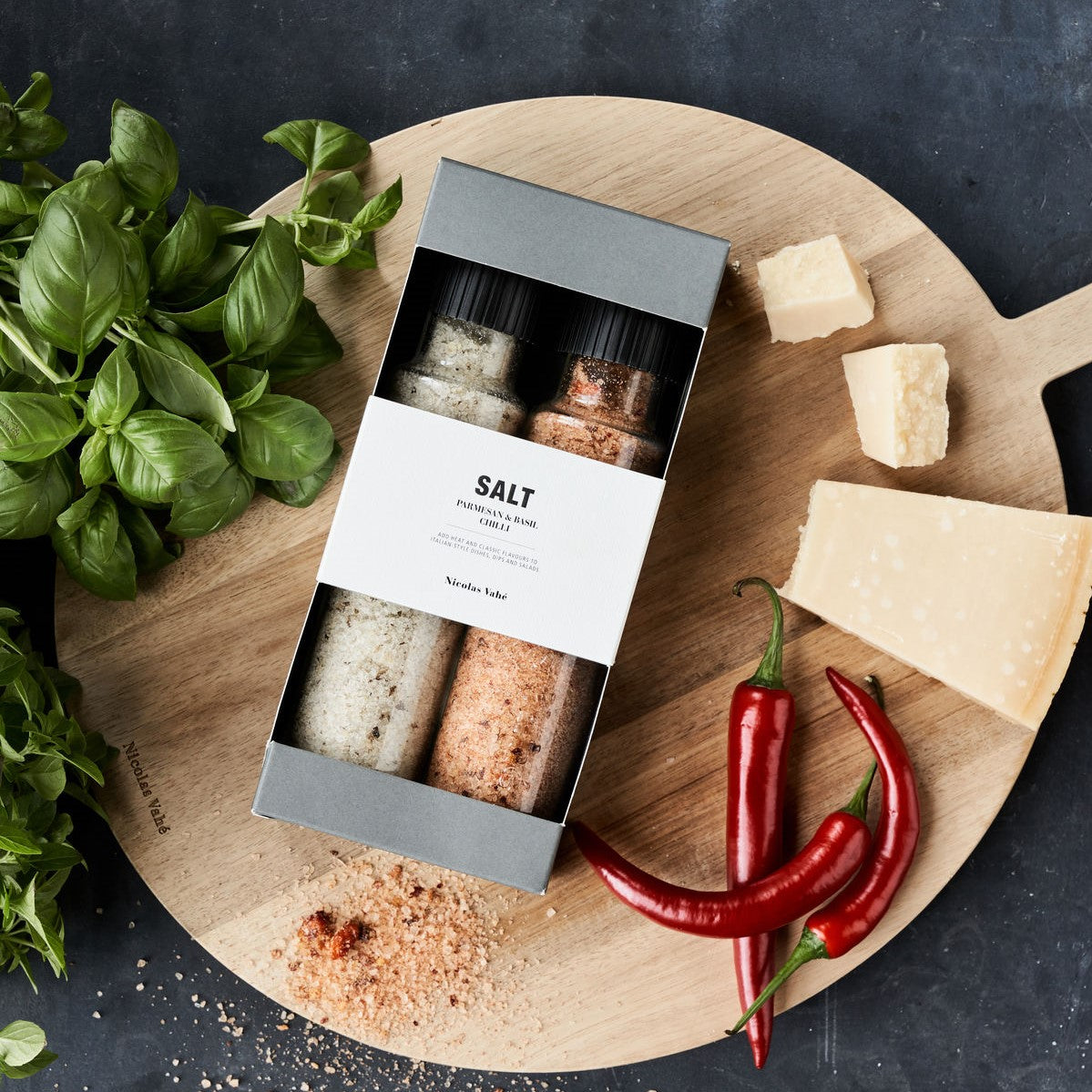 Nicolas Vahé Geschenkbox PARMESAN + BASIL SALT & CHILLI SALT Gewürze 2er Set 320g 315g