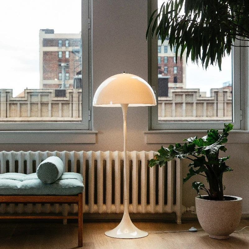 Louis Poulsen Stehleuchte PANTHELLA FLOOR opal weiß | Ø50x129cm