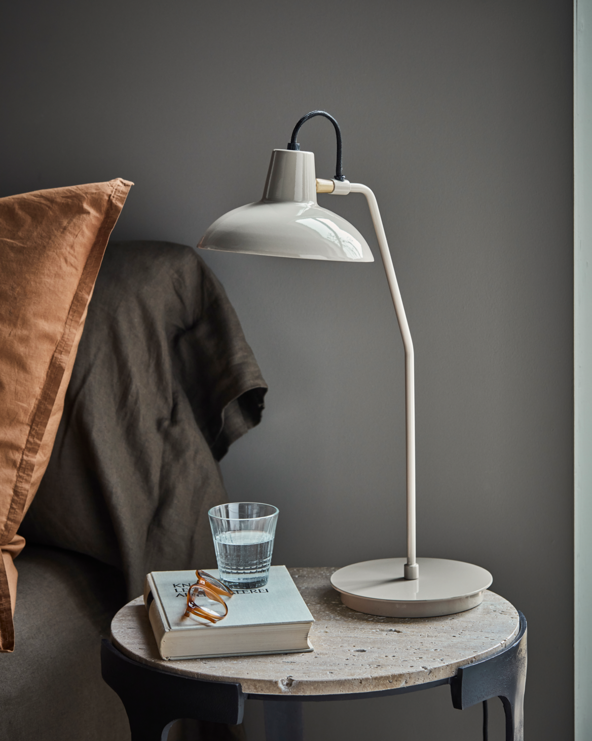 House Doctor Tischlampe DESK grau