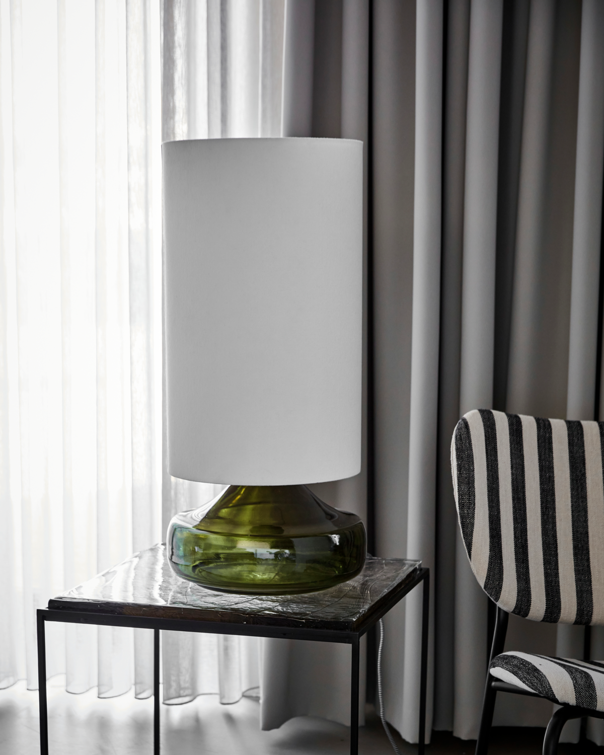 House Doctor Tischlampe MATTE grün, weiß