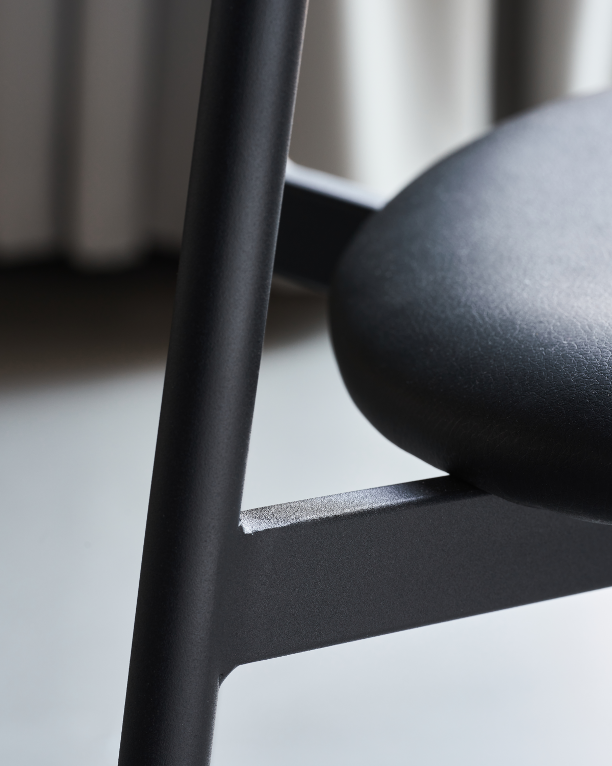 House Doctor Stühle MUST schwarz