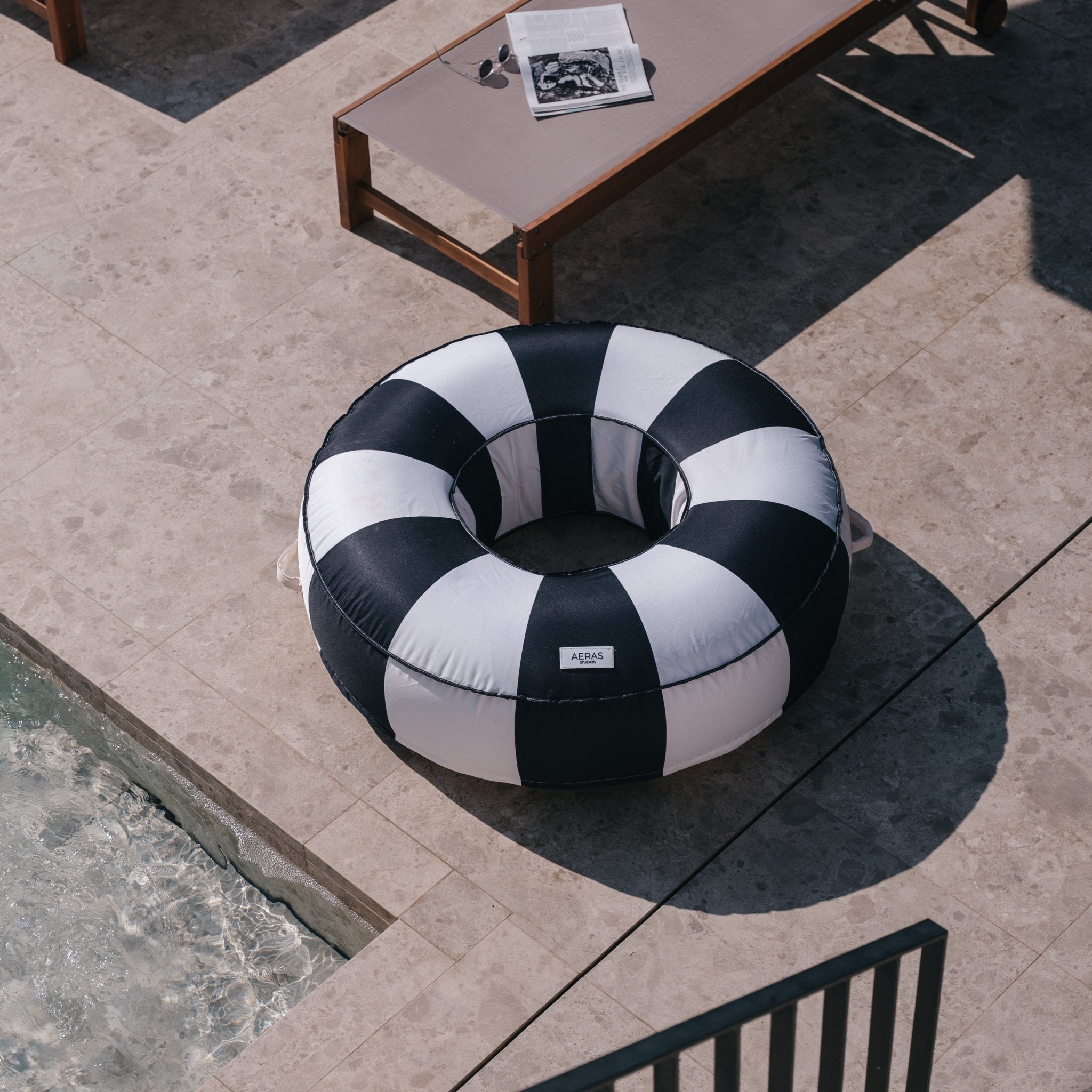 AERAS Studios Signature Pool Ring | Ø120x40cm - Sir Henrys