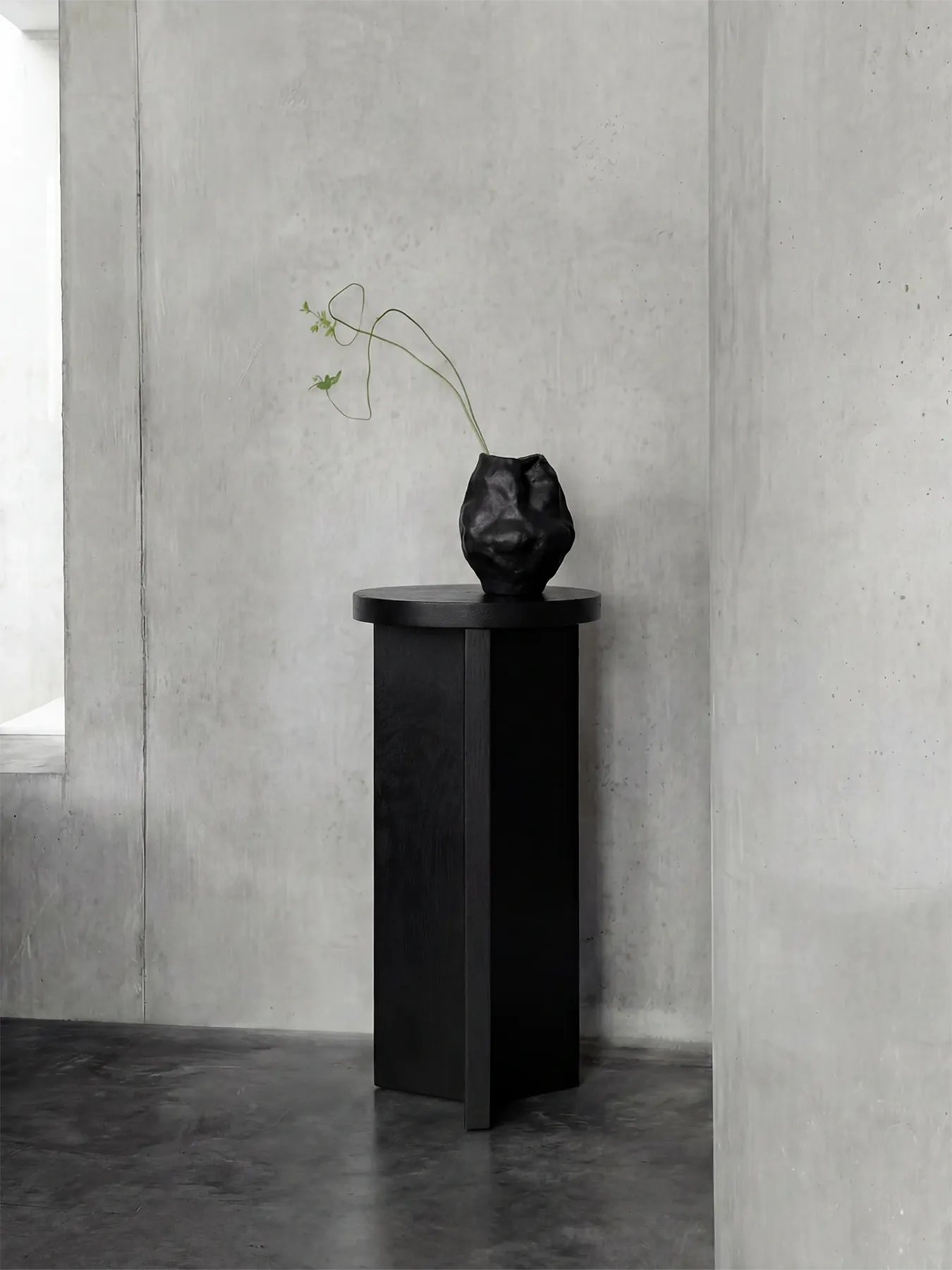 by Crea® Säulentisch AFFE Schwarze Eiche