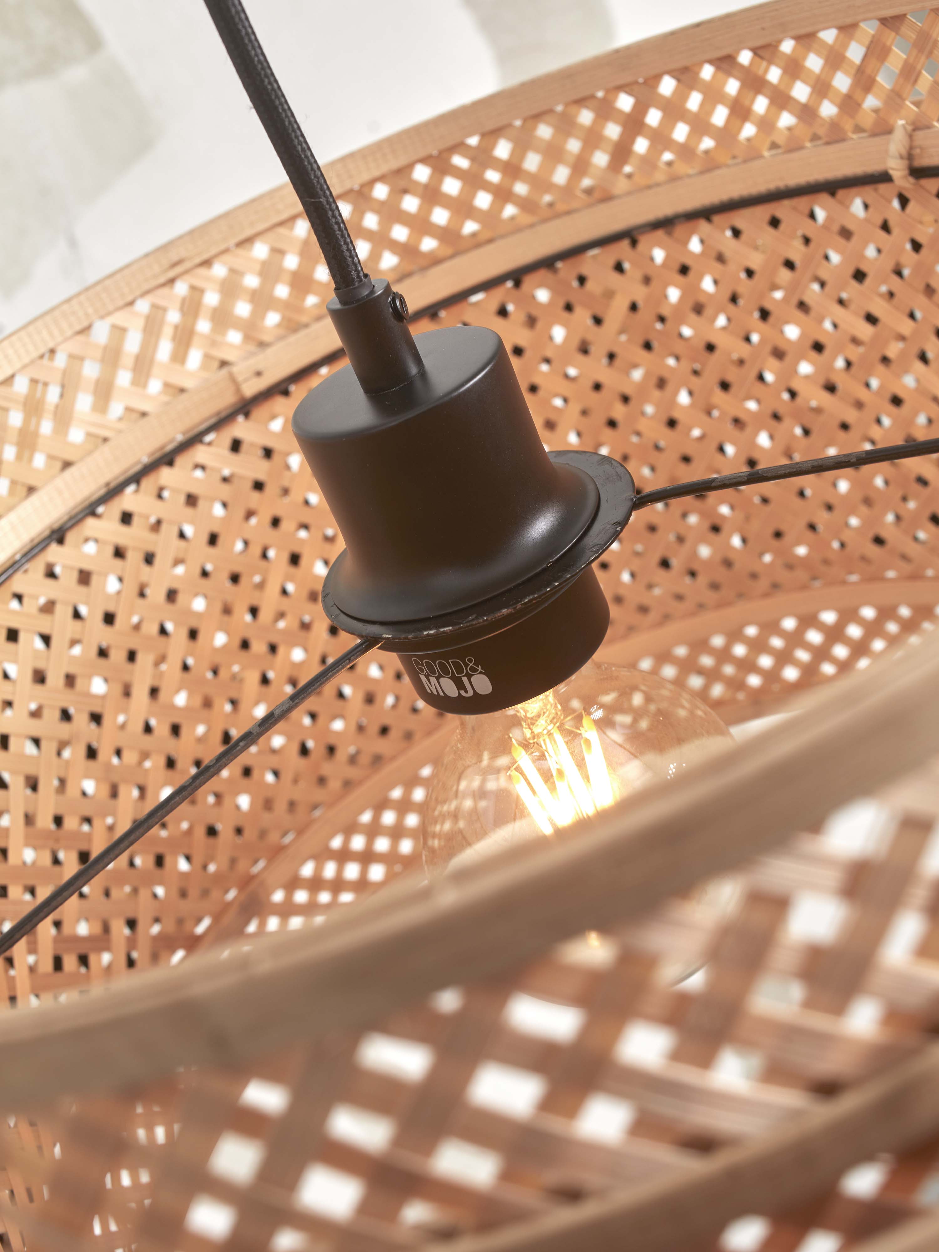 Good&Mojo Stehlampe BHUTAN braun | 55x31x150cm