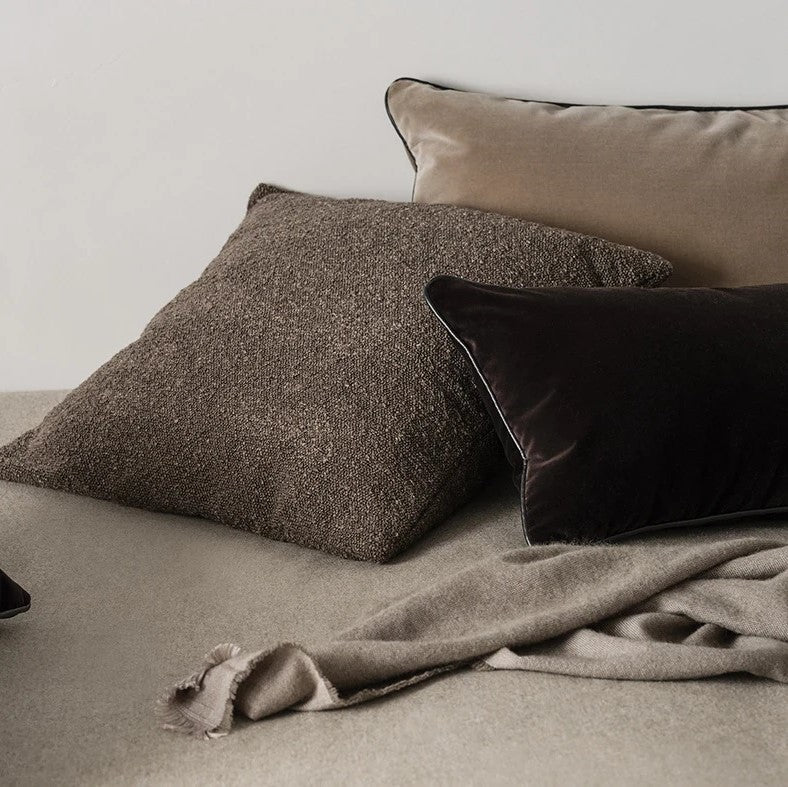 Blomus Kissenbezug VELVET espresso dunkelbraun | 40x60 cm - Sir Henrys