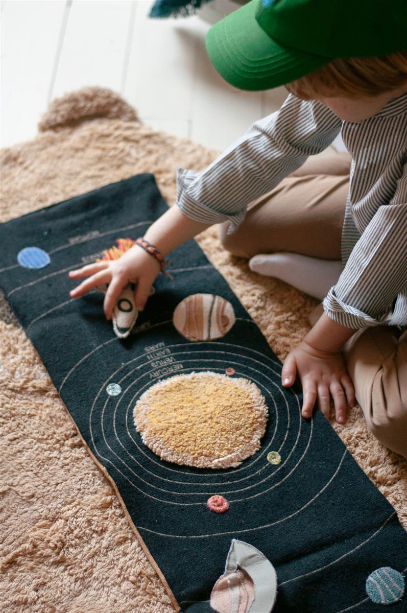 Lorena Canals Stoffbuch SENSORY BOOK SPACE | 22x28cm