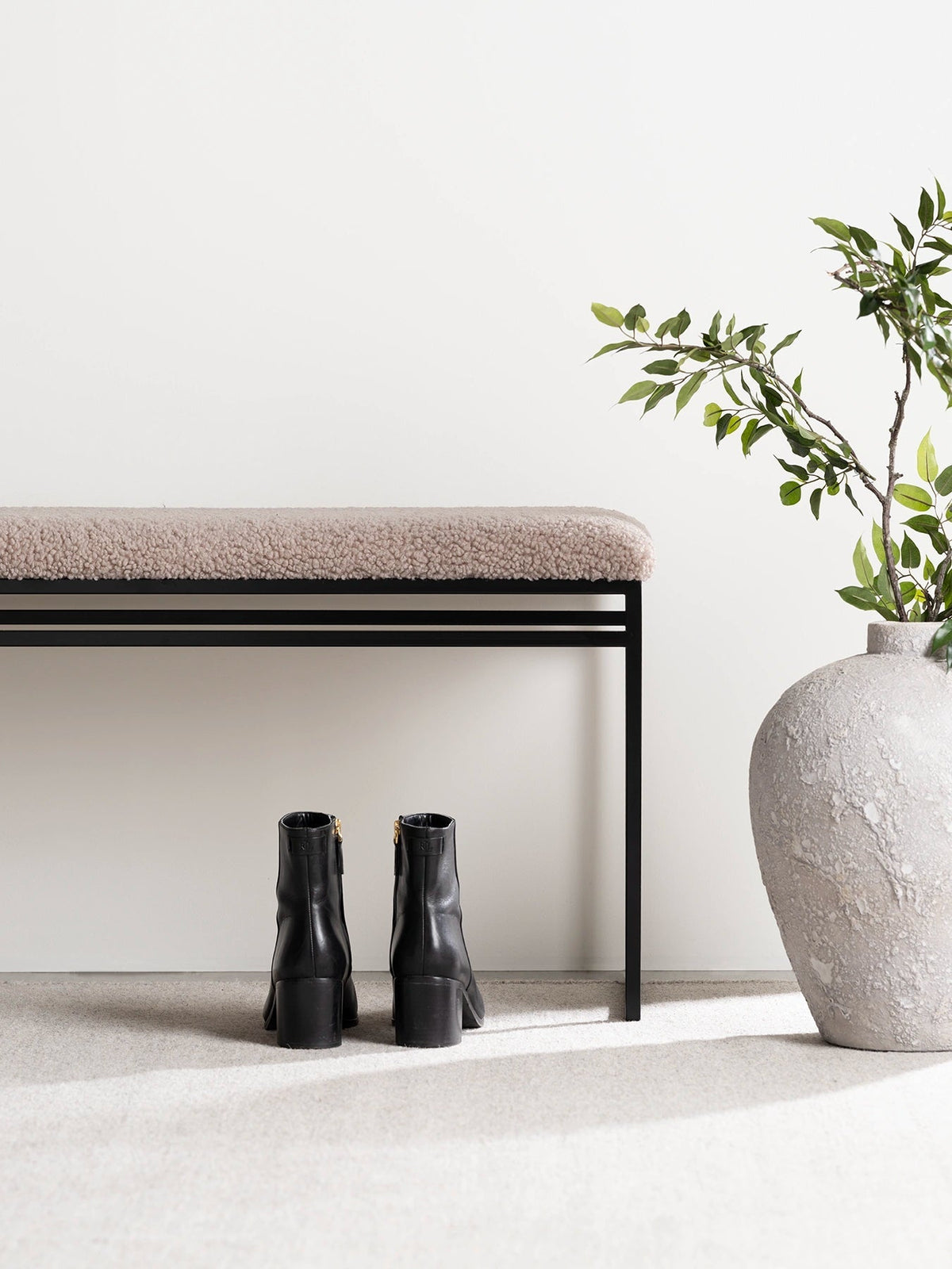 by Crea® Sitzbank WILMA Greige Bouclé - Sir Henrys