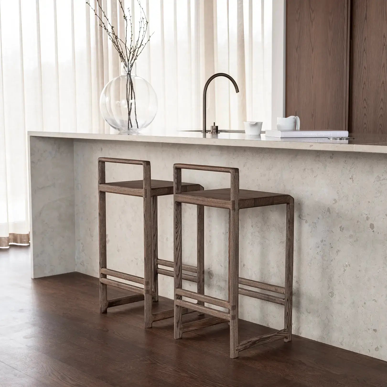 by Crea® Barhocker EBBA Dunkle Eiche