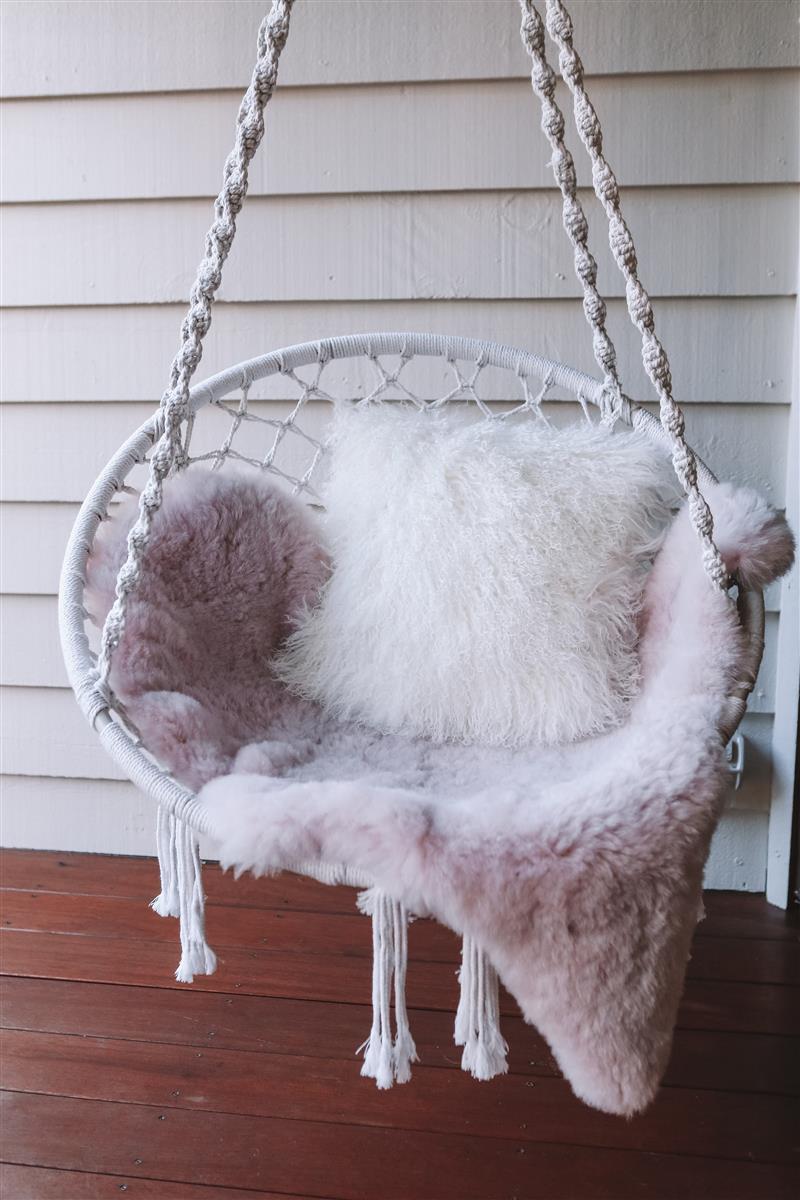 Fibre by Auskin Kissen Tibetlammfell Langhaar IVORY weiß 40x40cm - Sir Henrys