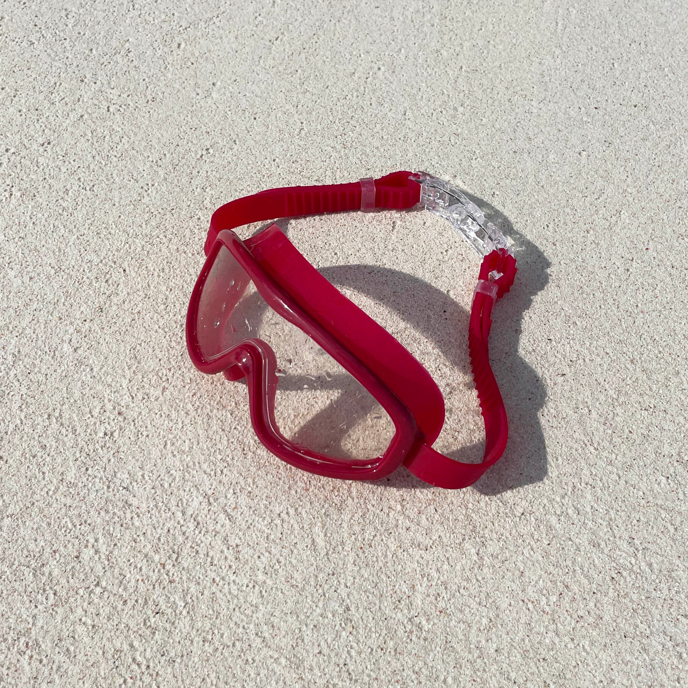 Petites Pommes Taucherbrille HANS für Kinder von 3-8 Jahren Ruby red rot | 15x7x6 cm