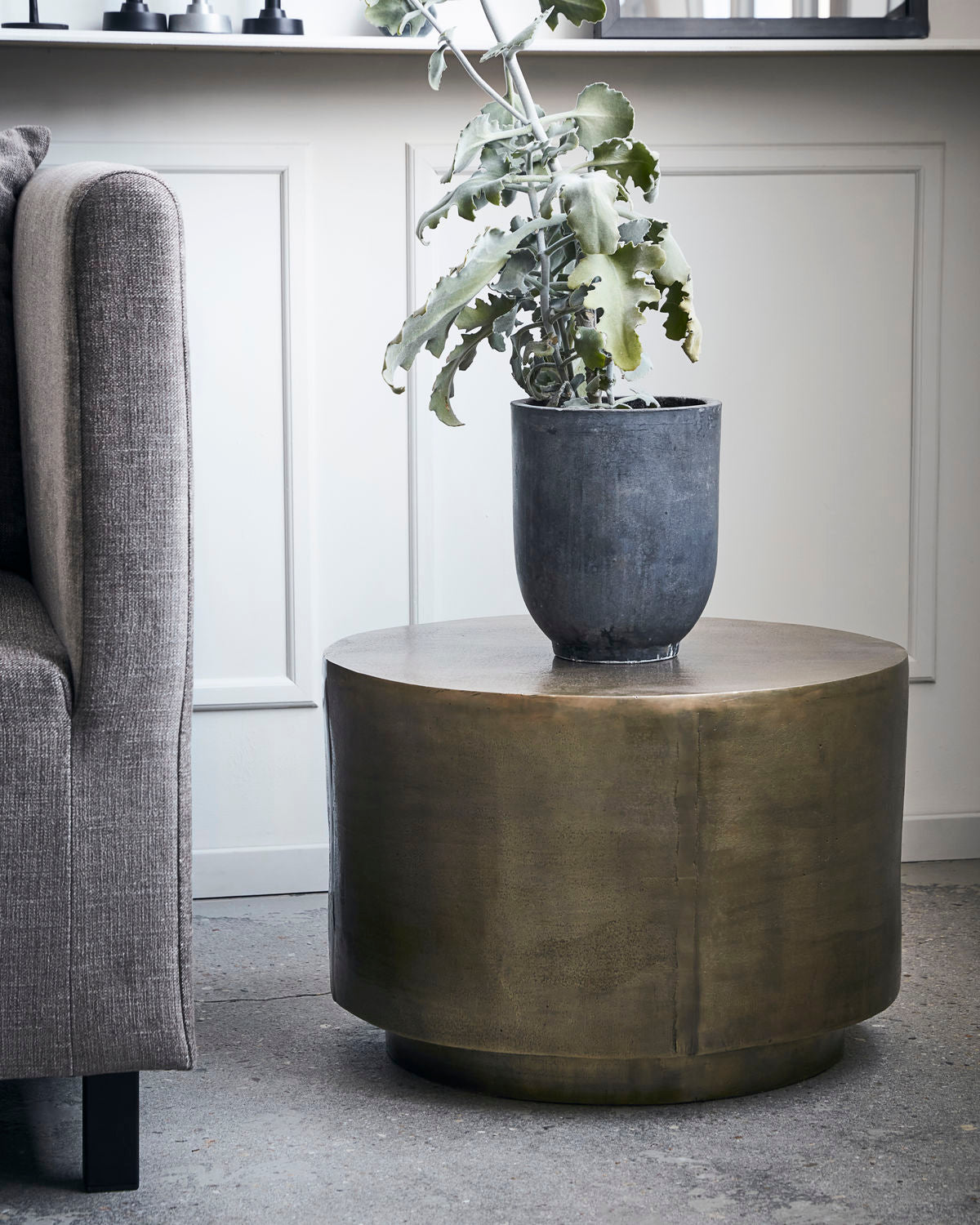 House Doctor Couchtisch ROTA M antikes Messing Aluminium - Sir Henrys