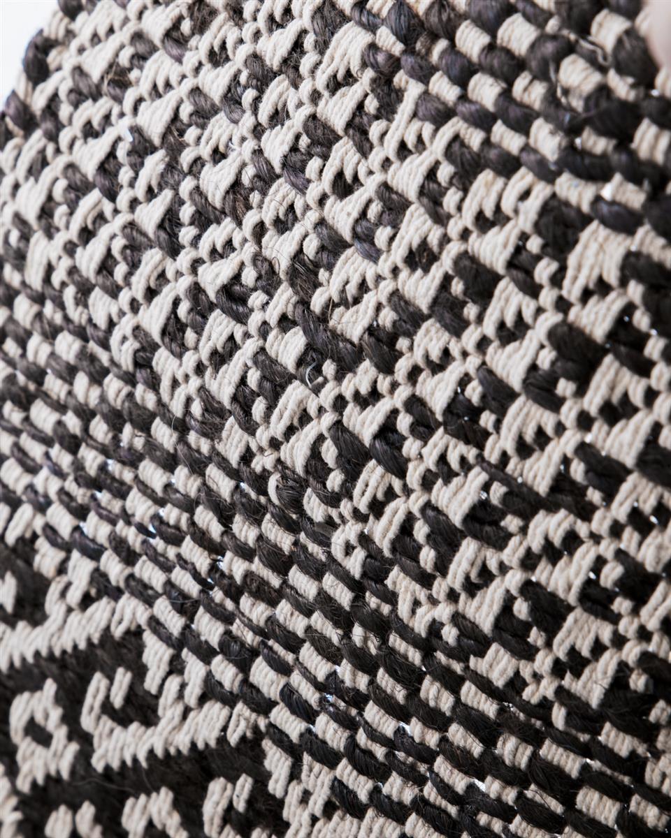 House Doctor Teppich ETHNIC schwarz natur | 200x90cm - Sir Henrys