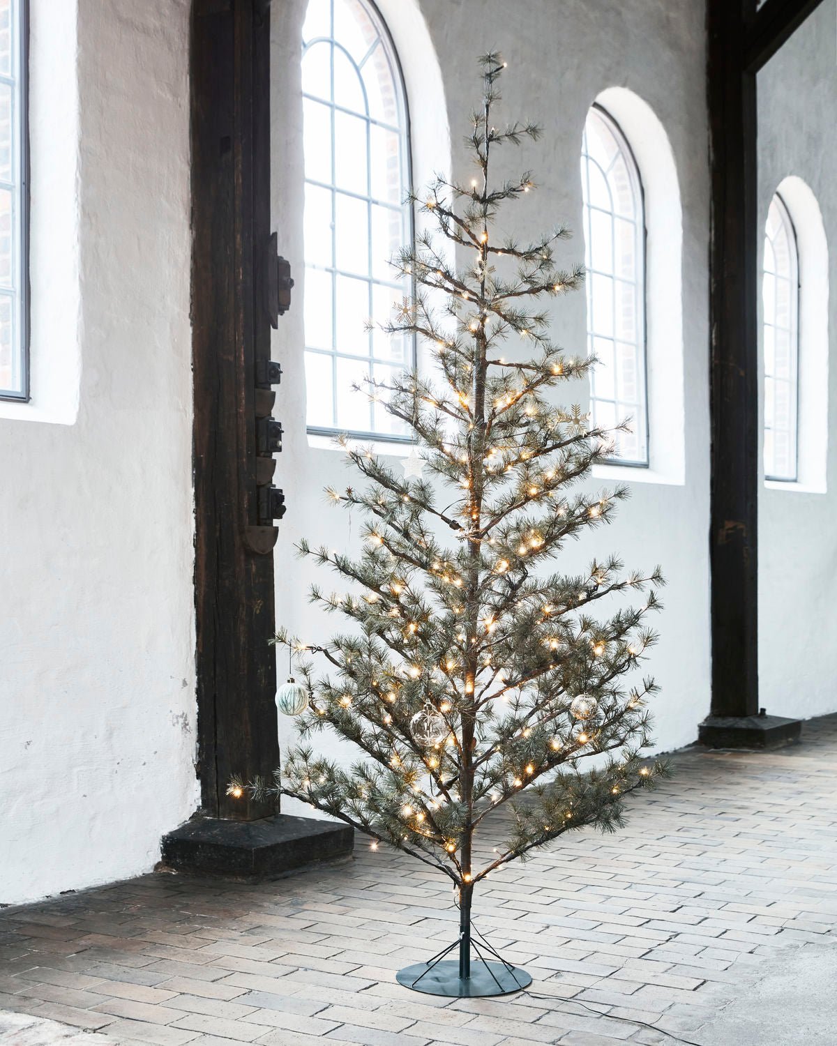 House Doctor Weihnachtsbaum PIN grün | 220cm - Sir Henrys