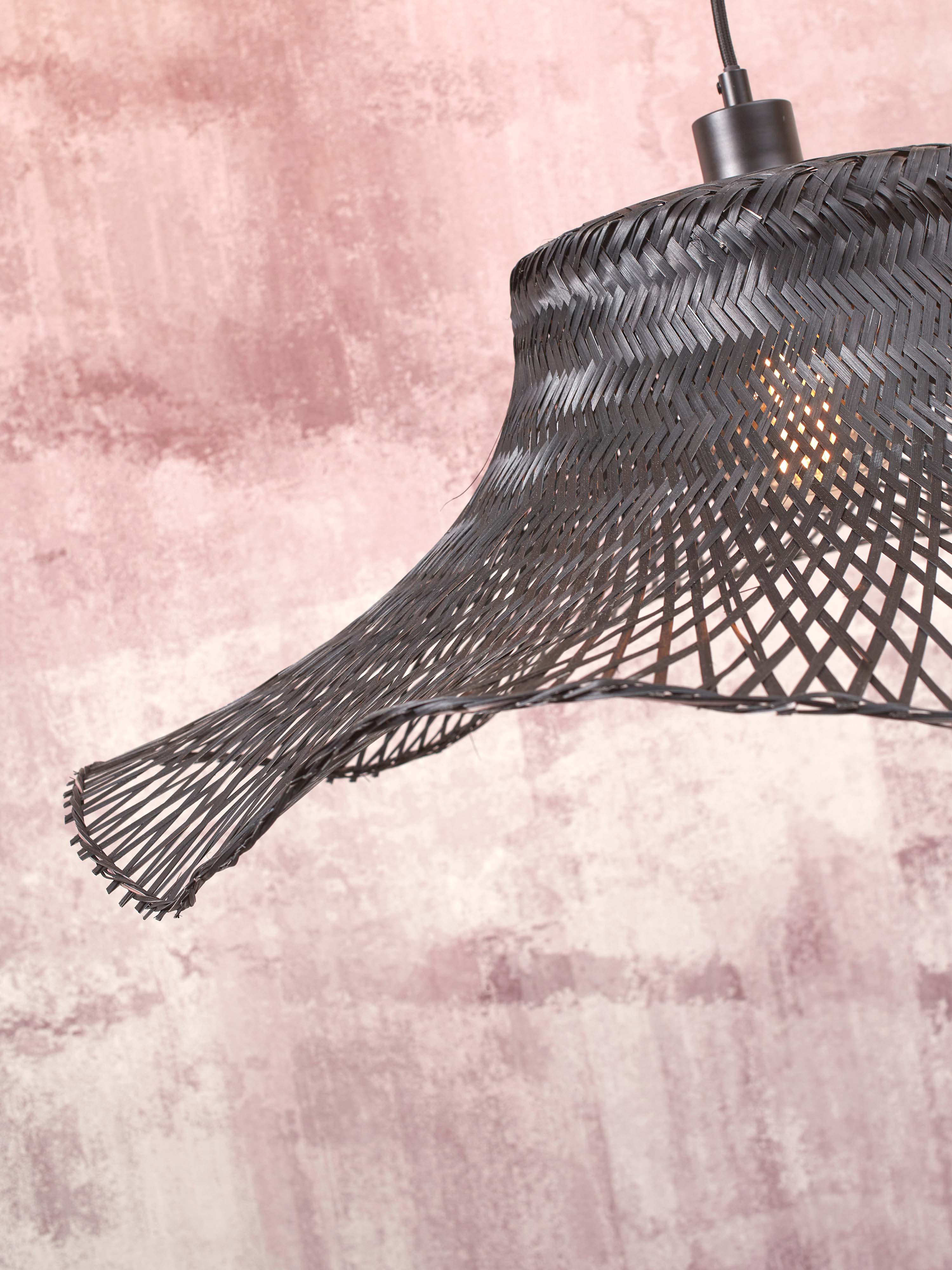 Good&Mojo Stehlampe IBIZA schwarz | 77x50x150cm