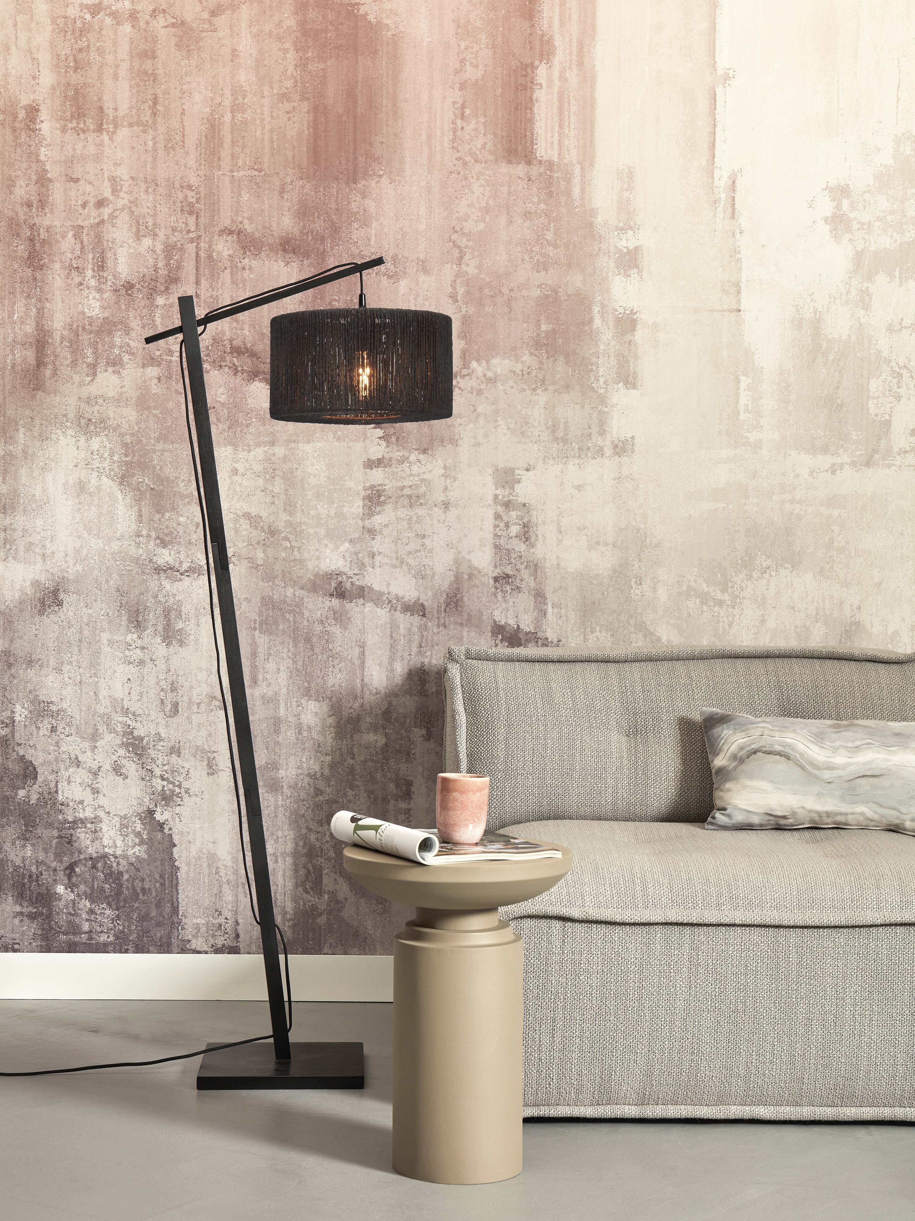 Good&Mojo Stehlampe IGUAZU schwarz | 57x31x150cm