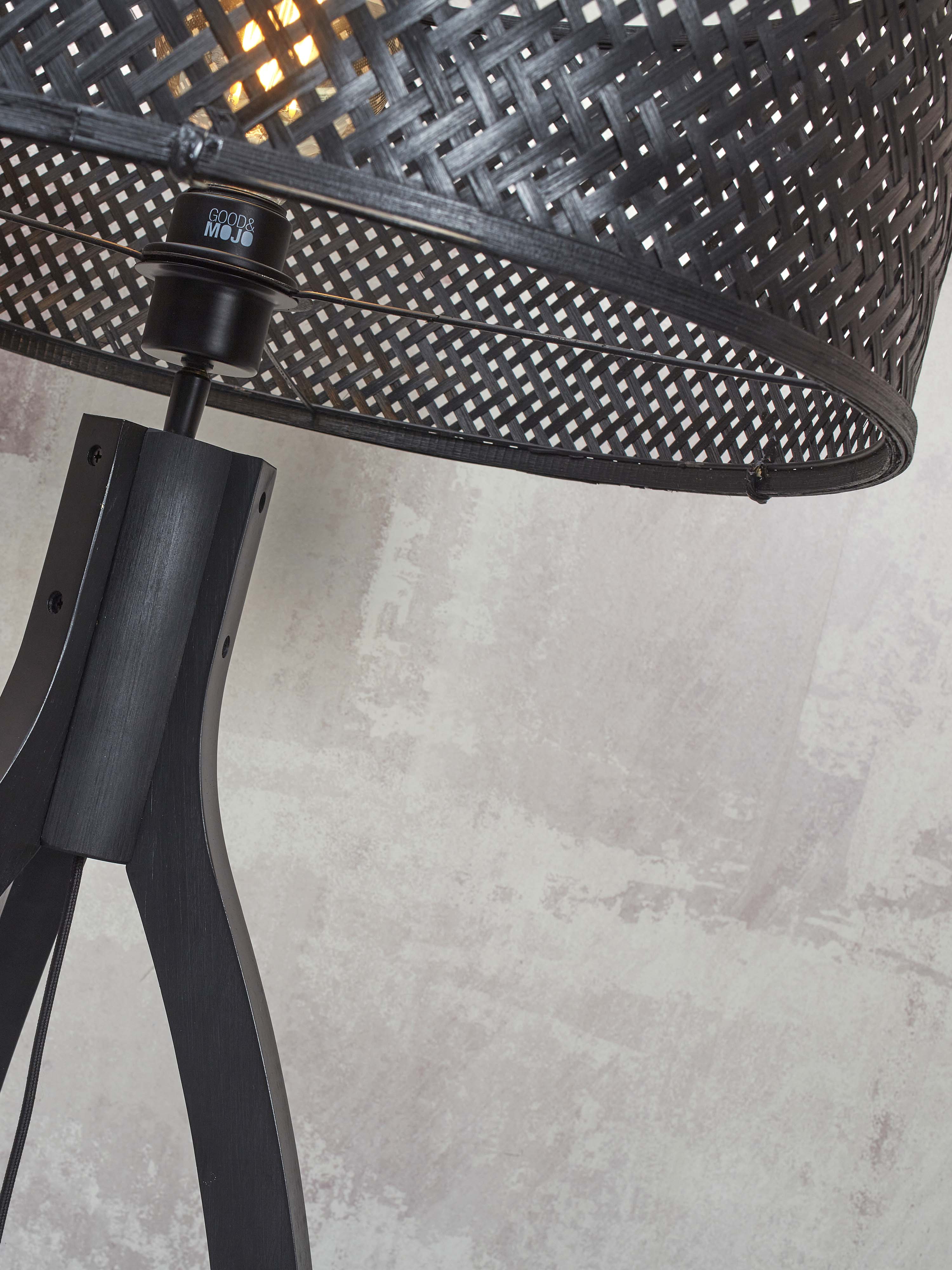Good&Mojo Stehlampe JAVA schwarz | 50x50x145cm