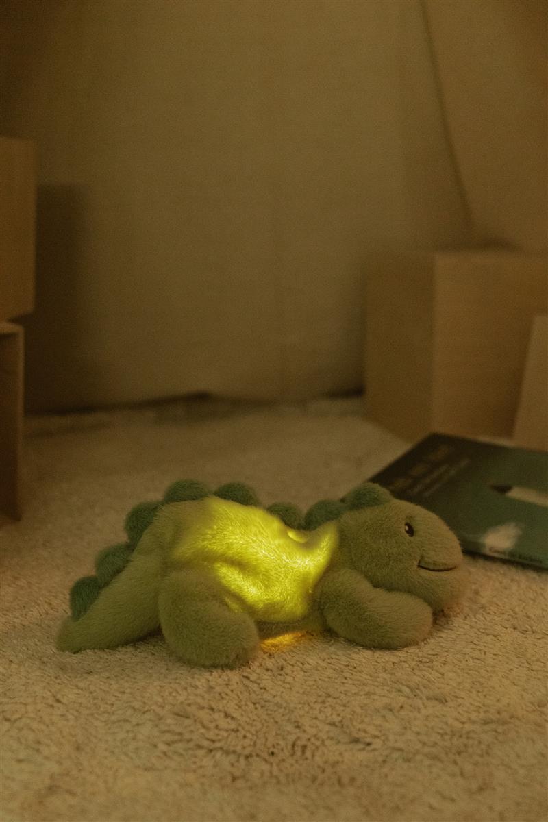 AP Junior Nachtlicht & Kuscheltier DINO JEROOM grün | 26x15x11cm