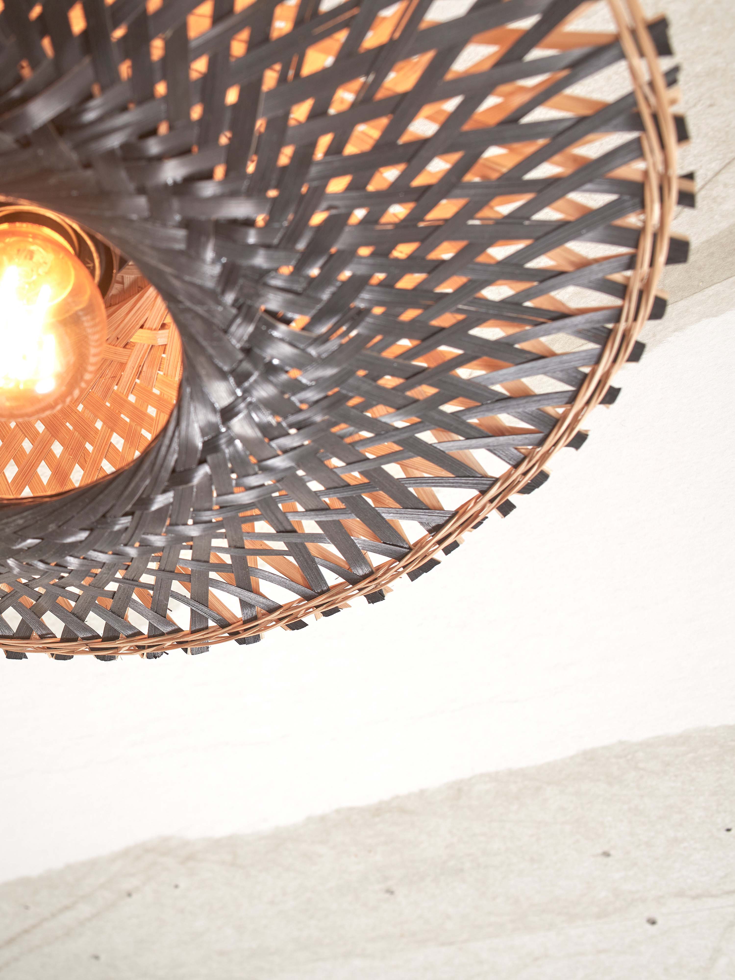 Good&Mojo Deckenlampe KALIMANTAN schwarz | 87x87x20cm