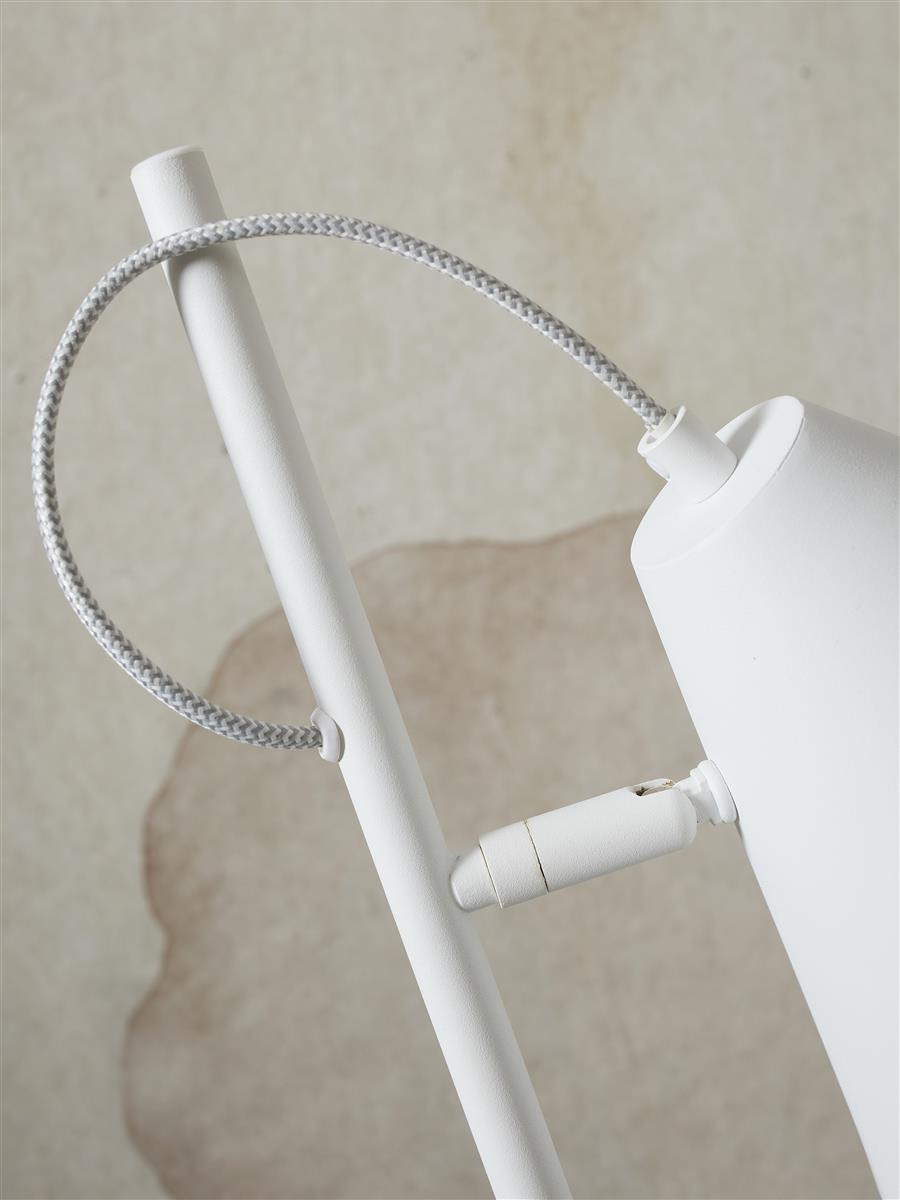 It's about RoMi Stehlampe LISBON weiß | 25x35,5x151cm