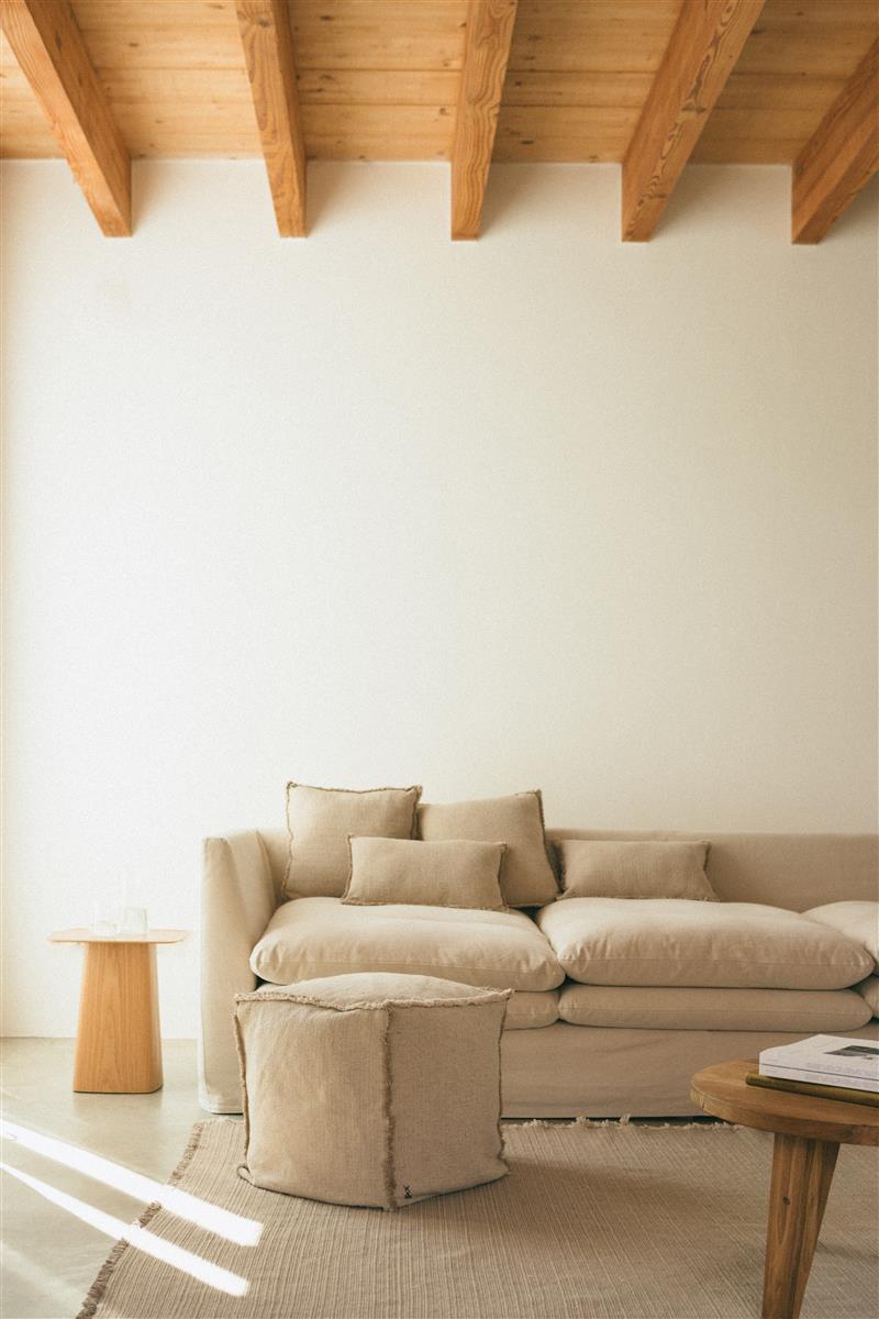Lorena Canals Handgewebter Pouf Beige | 45x45cm - Sir Henrys