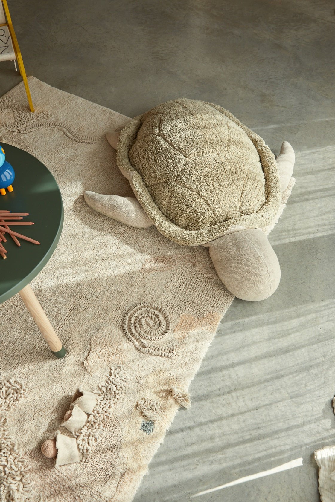Lorena Canals Pouf MRS.TURTLE | 85x115cm - Sir Henrys