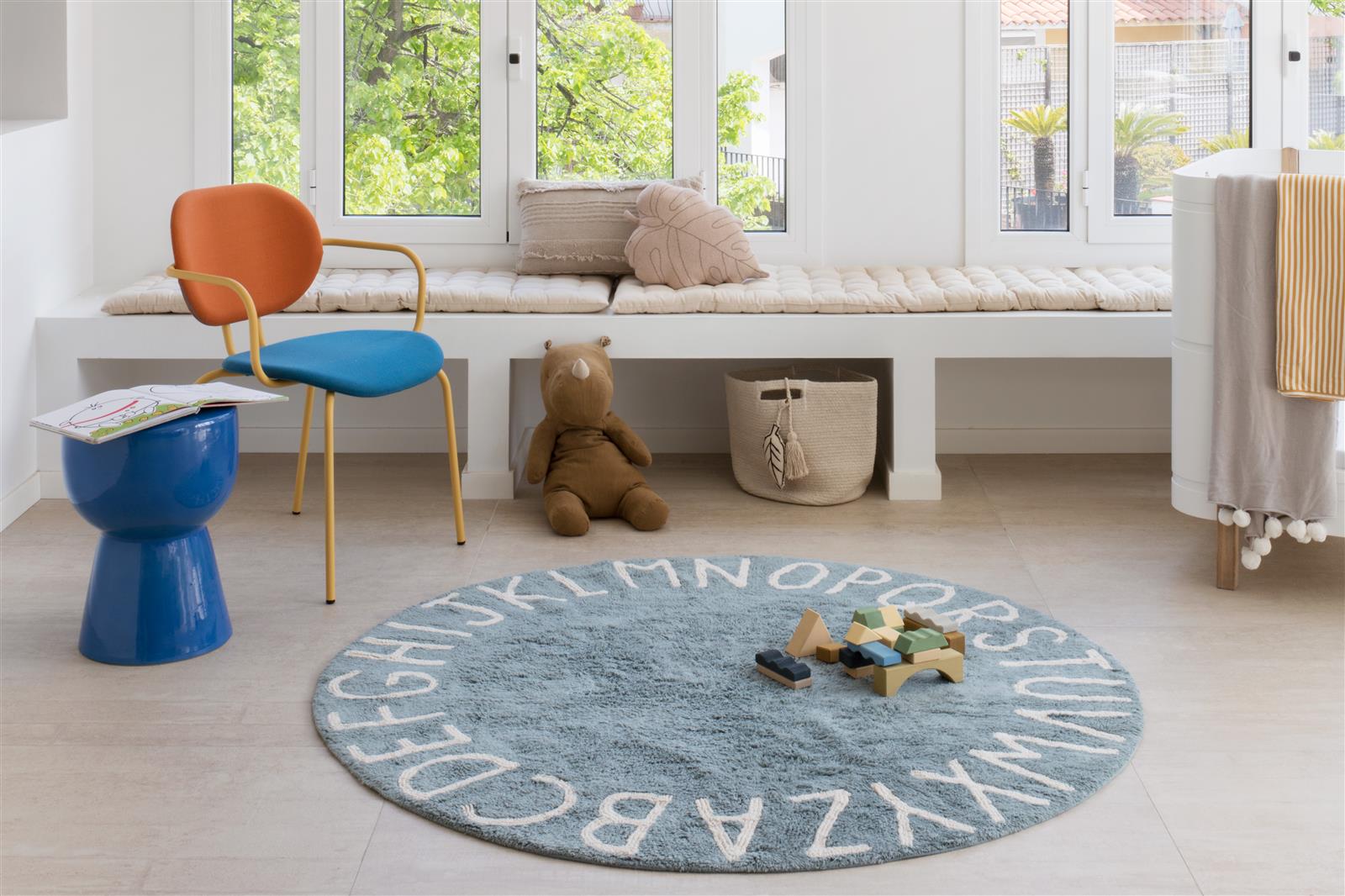 Lorena Canals waschbarer Teppich ROUND ABC vintage blue | 150x150cm - Sir Henrys