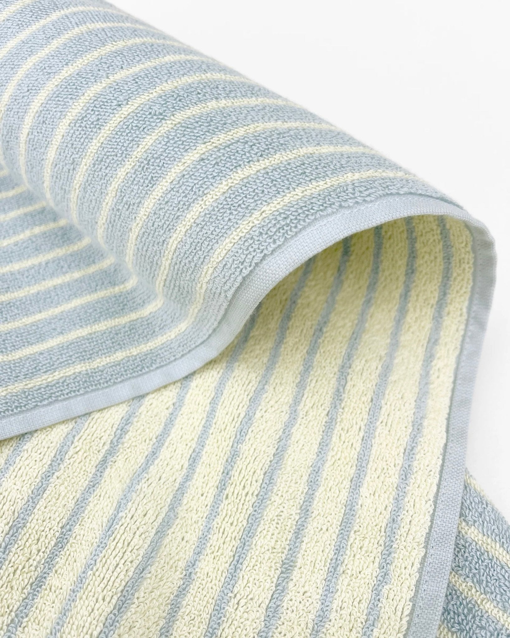 Maison Deux Strandtuch STRIPES COLOR Blue Butter Yellow | 180x90cm - Sir Henrys