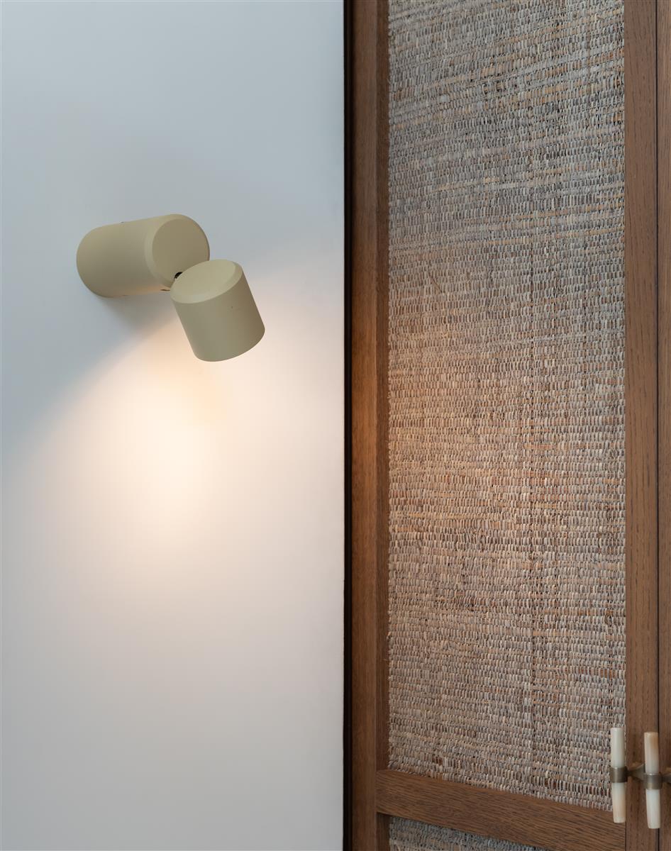 It's about RoMi AKKU Tisch-/Wandleuchte MILAN beige | 6,5x6,5x19cm