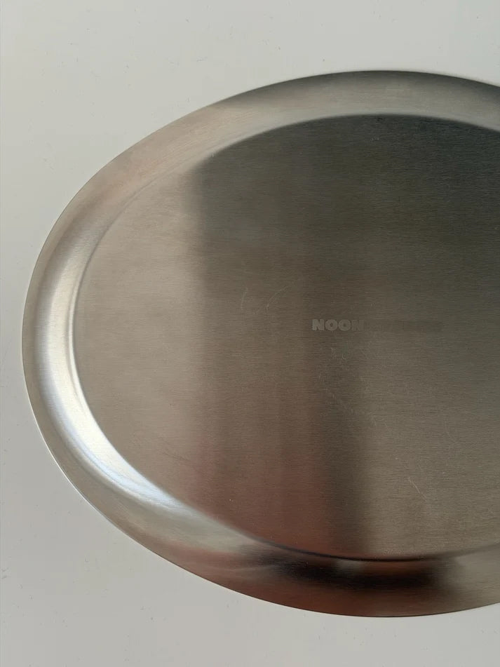 NOON STORIES Tablett OVAL TRAY Edelstahl | 28x22cm - Sir Henrys