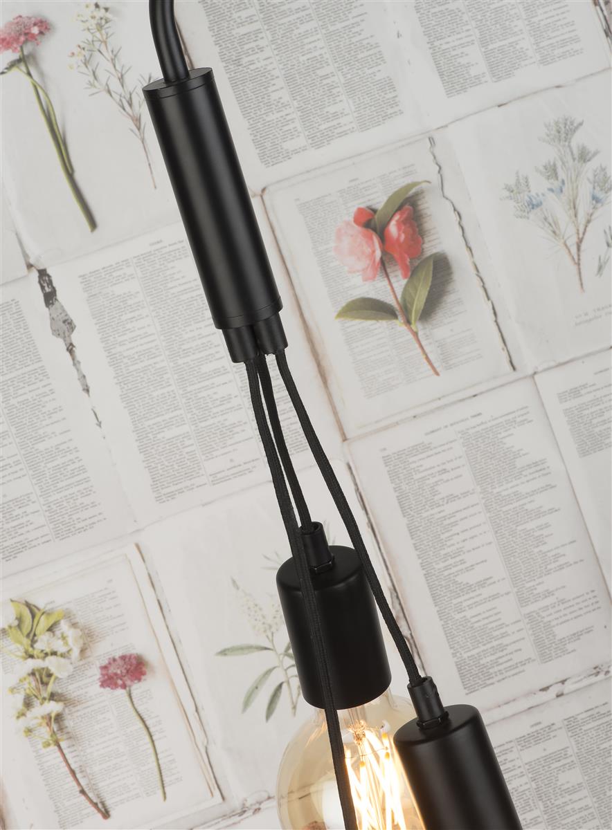 It's about RoMi Stehlampe OSLO schwarz | 48x32x190cm