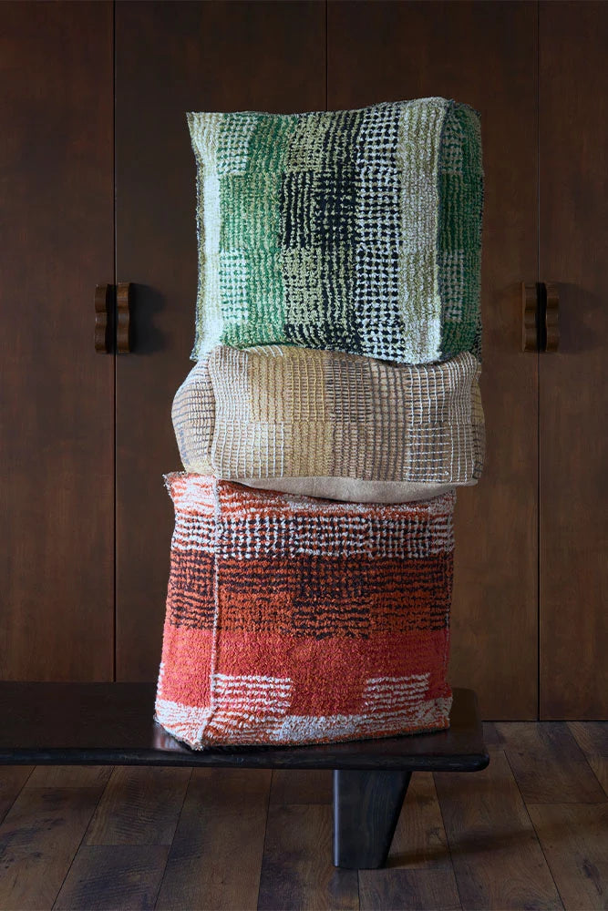 Lorena Canals Drehbarer Pouf City Ochre | 54x54cm