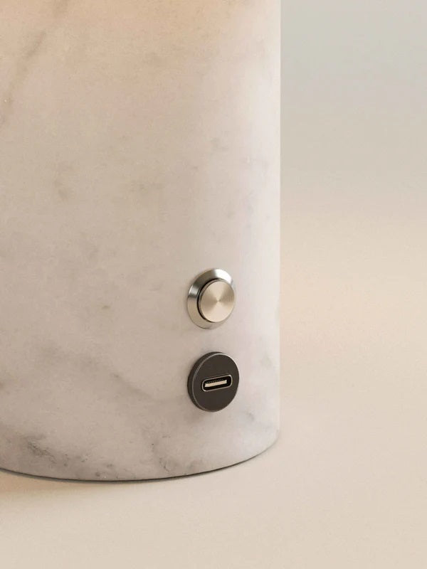 Blossholm Tischleuchte AURIE white Marble portable | Ø 18x24cm