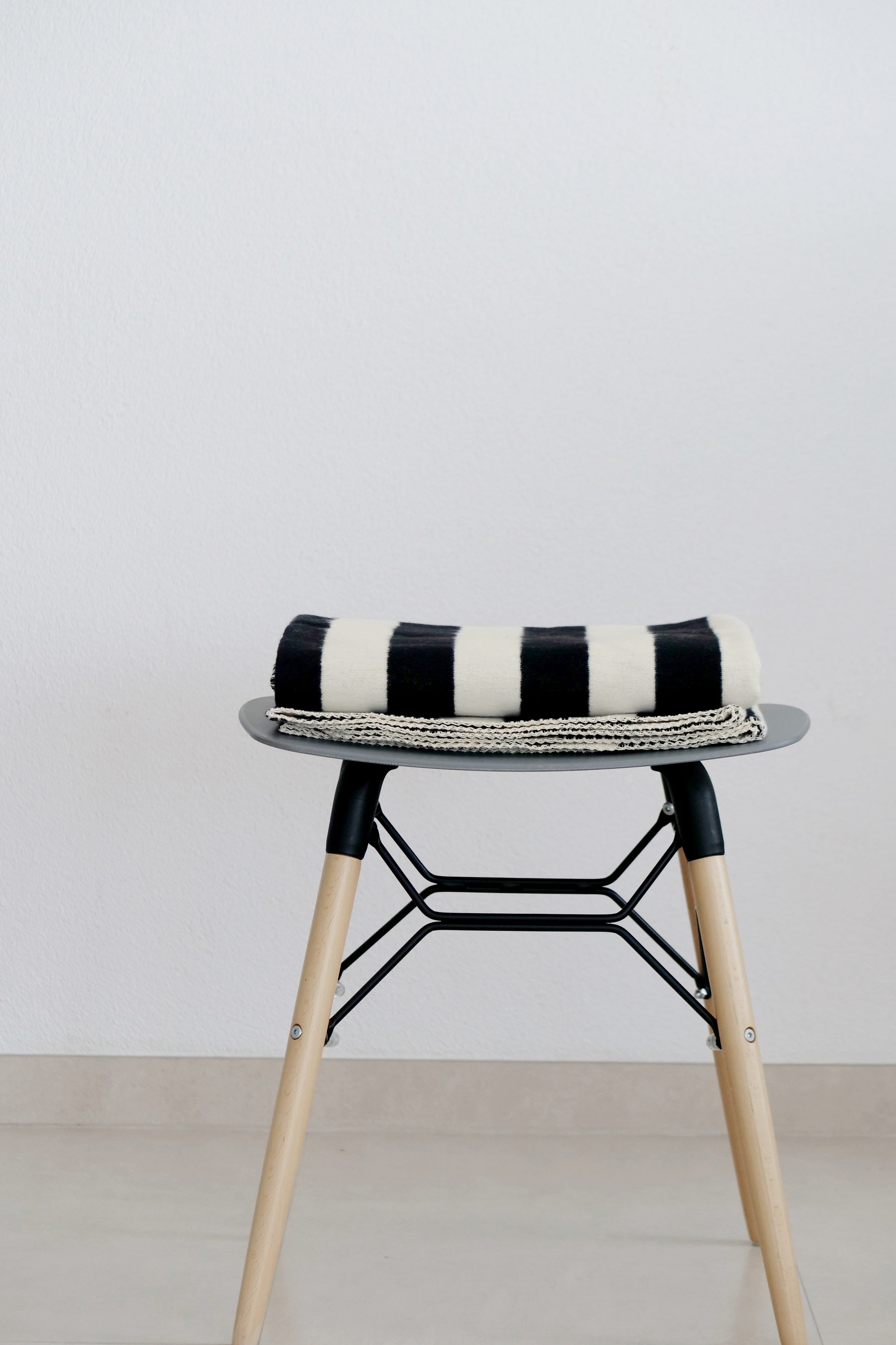 RIEMA Kuscheldecke SVEA Streifen schwarz creme | 150x200cm