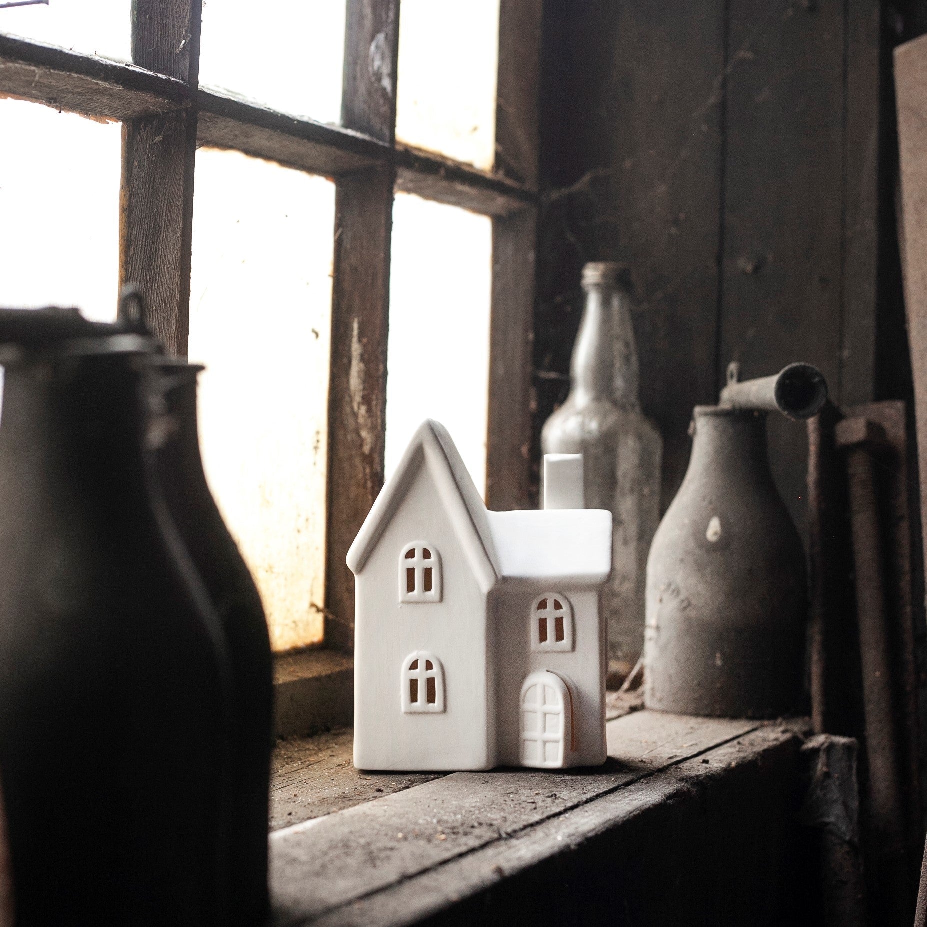 Storefactory Dekorationshaus BYN Nr. 11 Keramik weiß | 12x8x16 cm - Sir Henrys