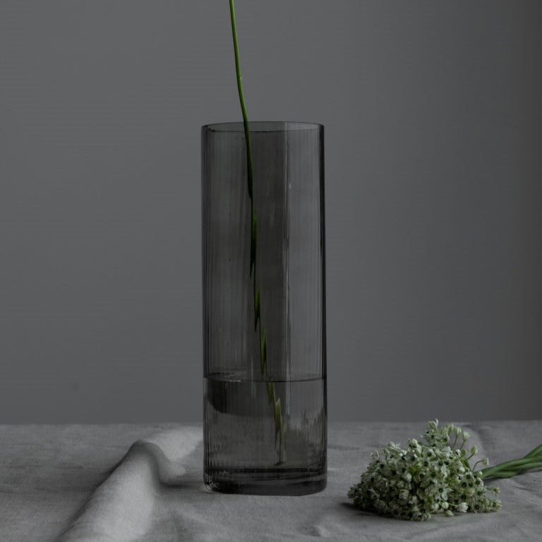 Storefactory Vase / Windlicht RAMSJÖ MEDIUM grau | Ø 12x35 cm
