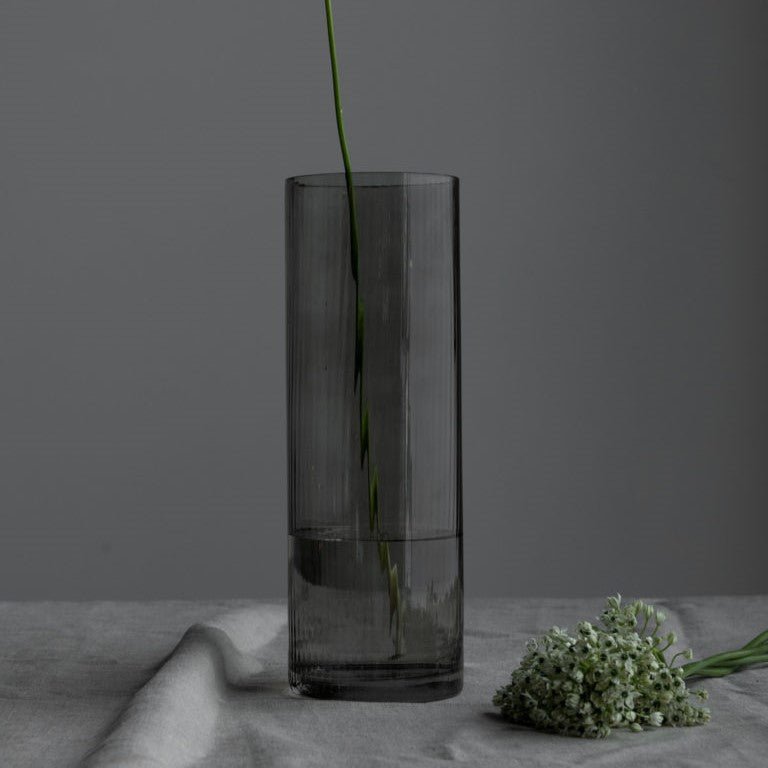 Storefactory Vase / Windlicht RAMSJÖ MEDIUM grau | Ø 12x35 cm - Sir Henrys