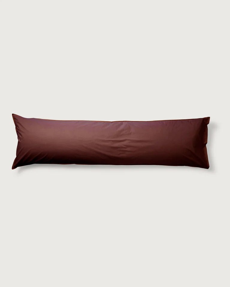 Suite702 Kissenbezug BEDMATE 140 BRIQUE RED rot | 50x140cm - Sir Henrys