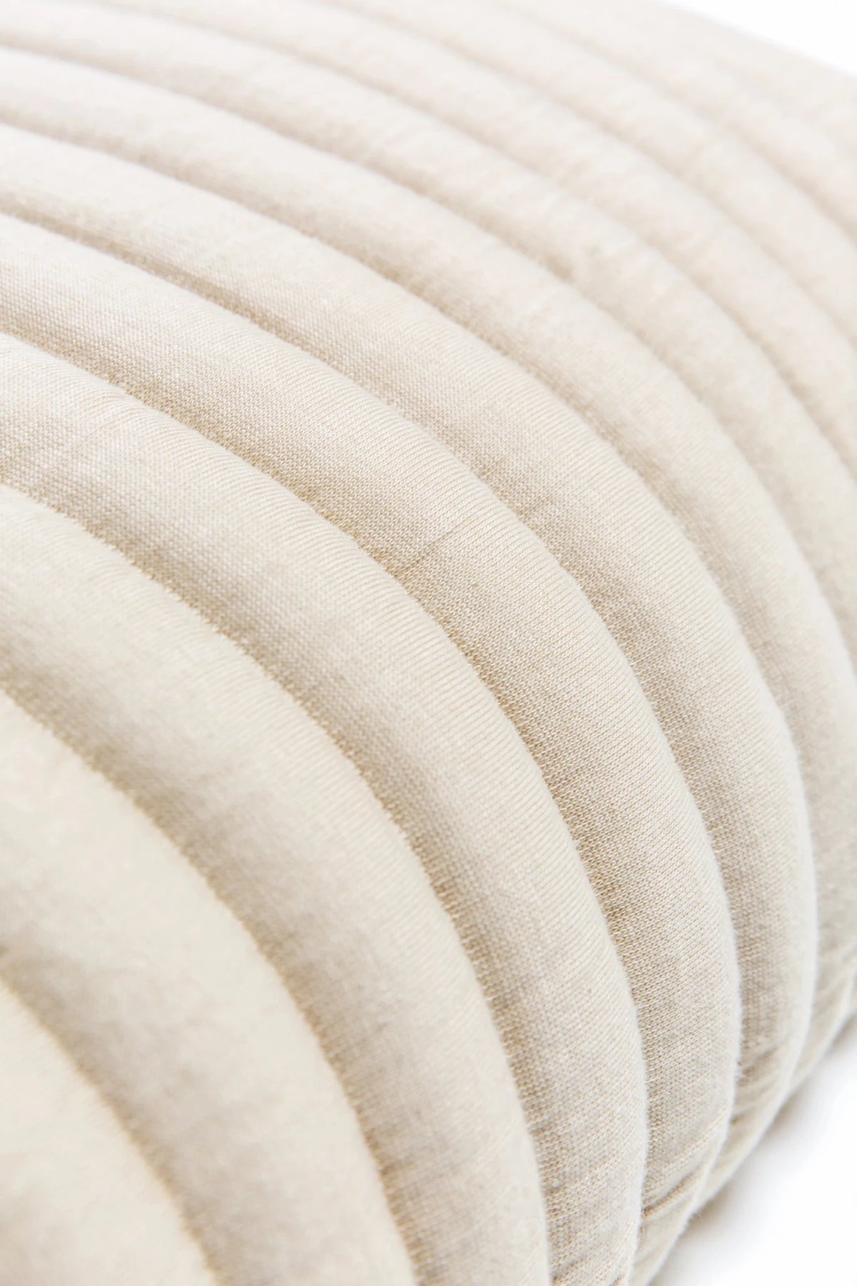 Suite702 KIssenhülle PUFFY PILLOW BEIGE | 50x180cm - Sir Henrys