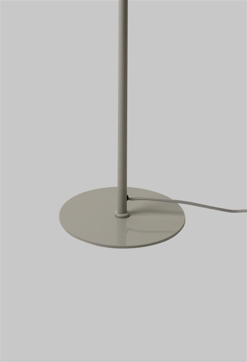 It's about RoMi Stehlampe STAVANGER hellgrau | 37x25x146cm