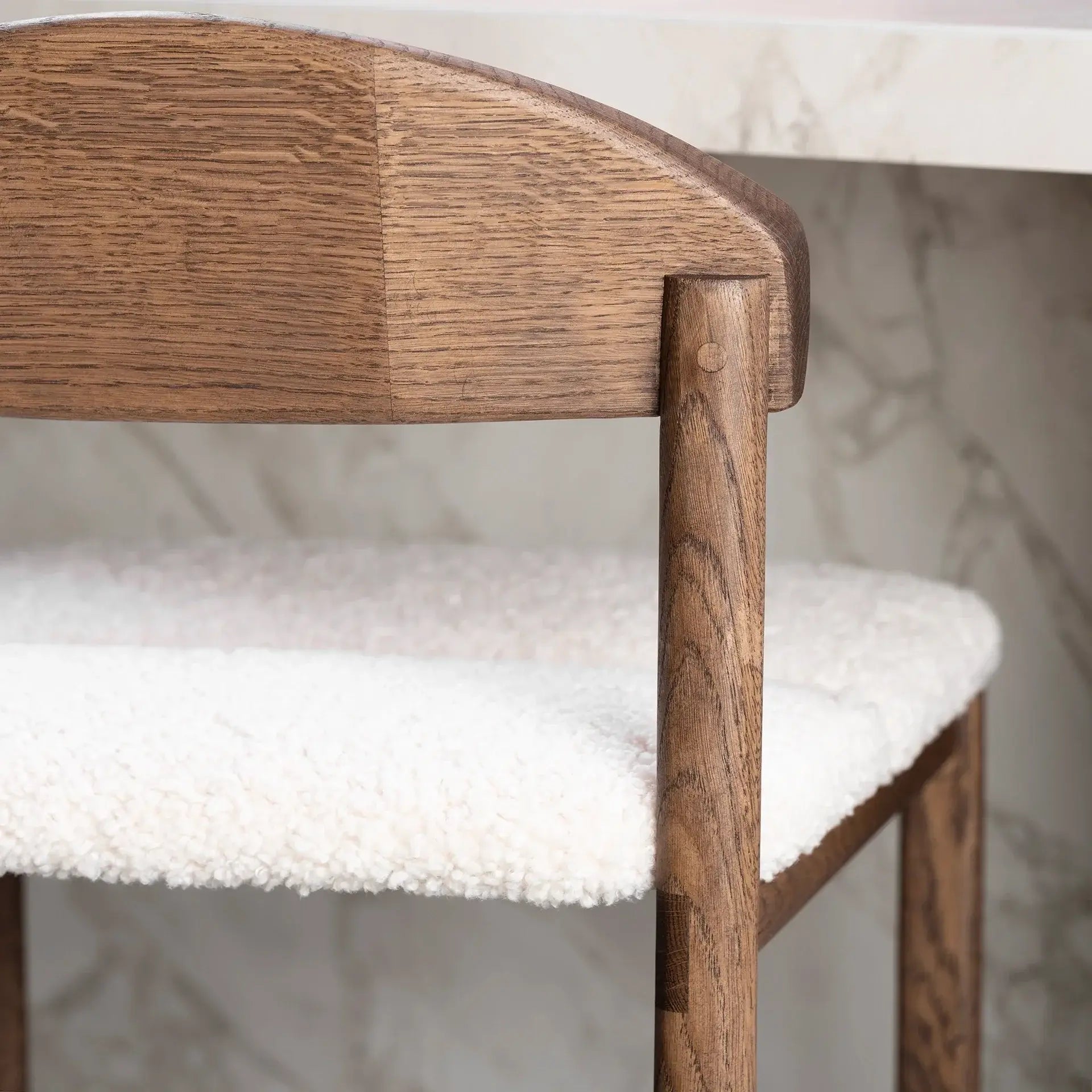 by Crea® Barhocker TED Dunkle Eiche Bouclé Ivory