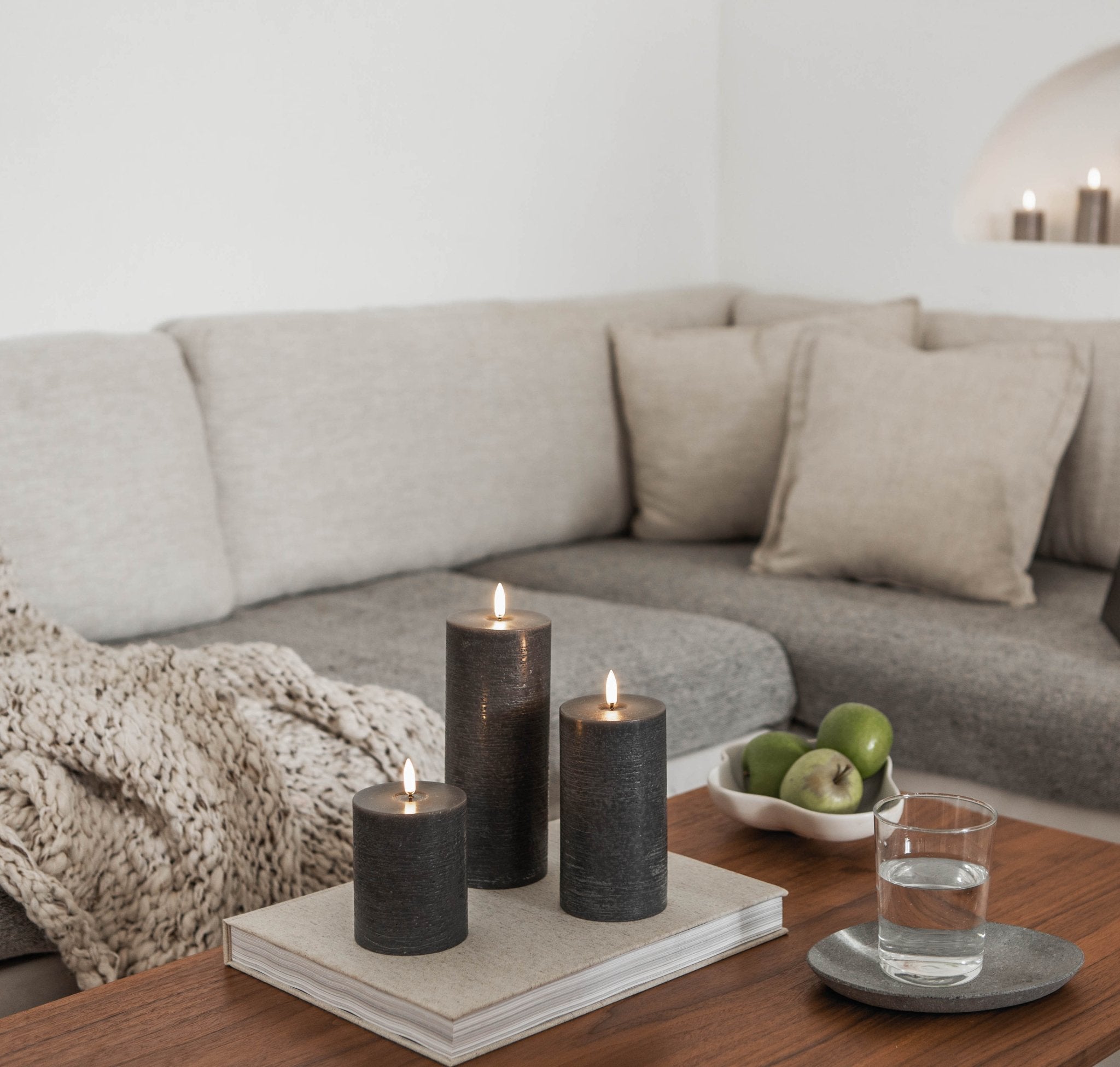 Uyuni Lighting LED Stumpenkerze MELTED RUSTIC GREY grau | Ø8x20cm - Sir Henrys