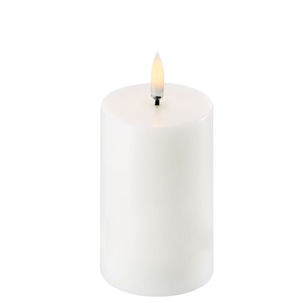 Uyuni Lighting LED Stumpenkerze NORDIC WHITE weiß Ø5x8cm - Sir Henrys