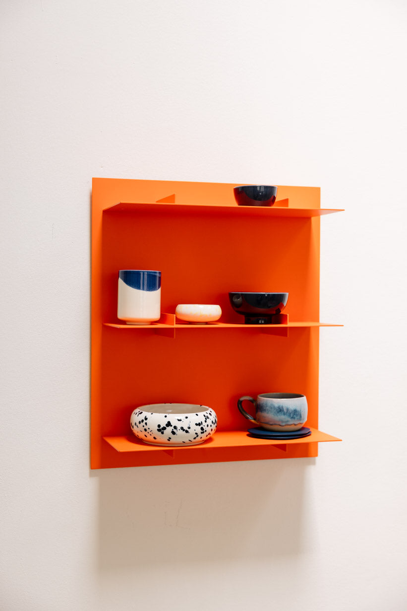 Metallbude Wandregal CHESS - Orange Sprizz | 47x55x16,2cm