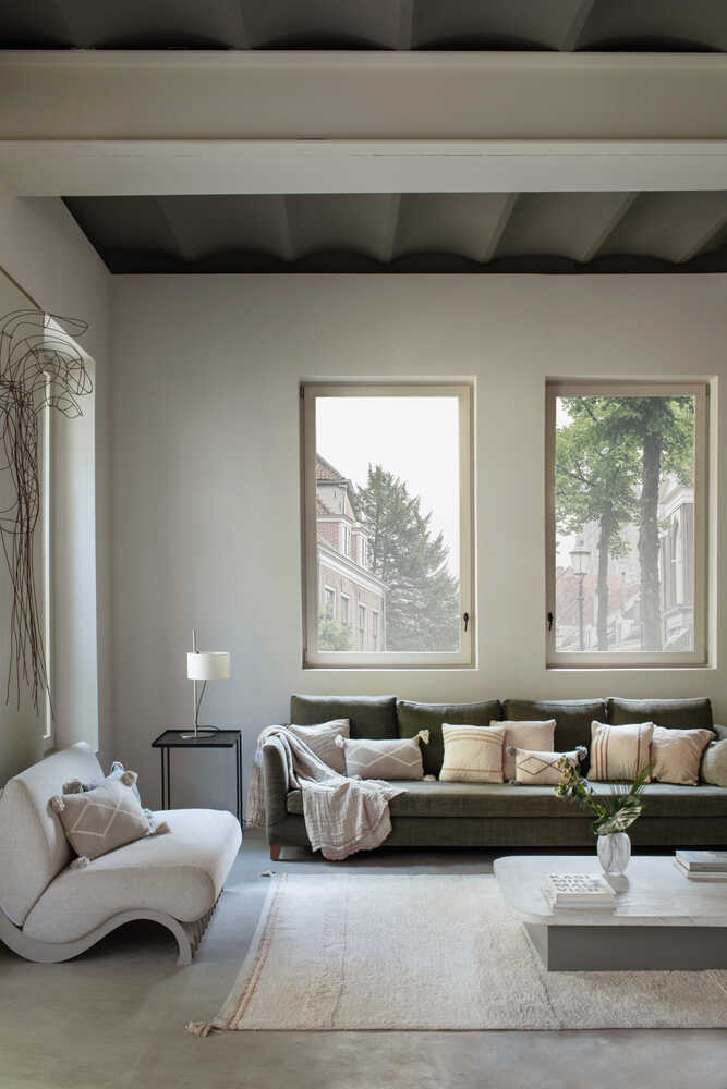 Lorena Canals Waschbarer Teppich Bloom Natural | 350x250cm