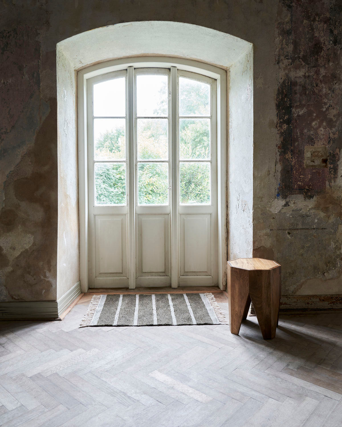 House Doctor Teppich CHEN dunkelbraun | 3,4x46x30cm