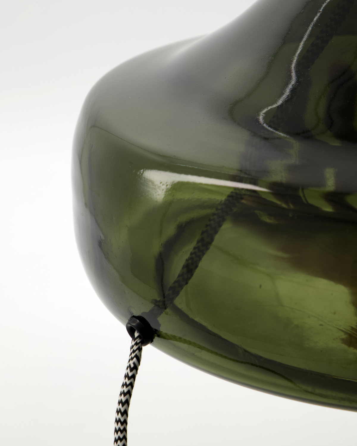 House Doctor Tischlampe MATTE grün, weiß