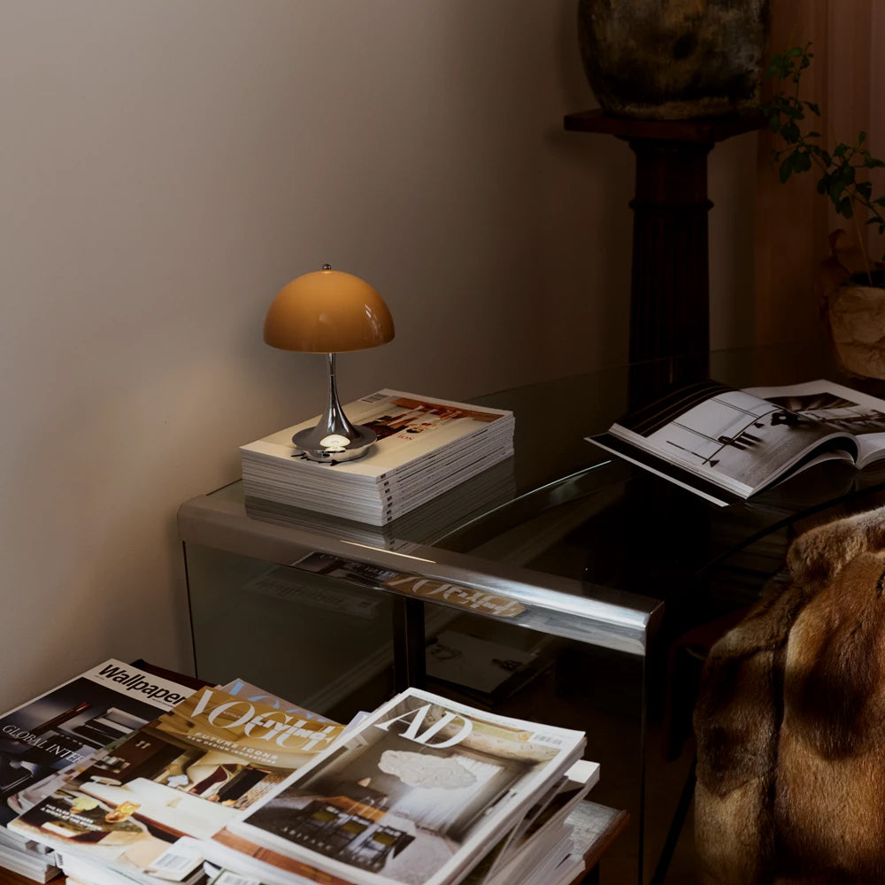 Louis Poulsen Tischleuchte PANTHELLA 160 CHROME OPAL BROWN portable V3 | Ø16x23,8cm