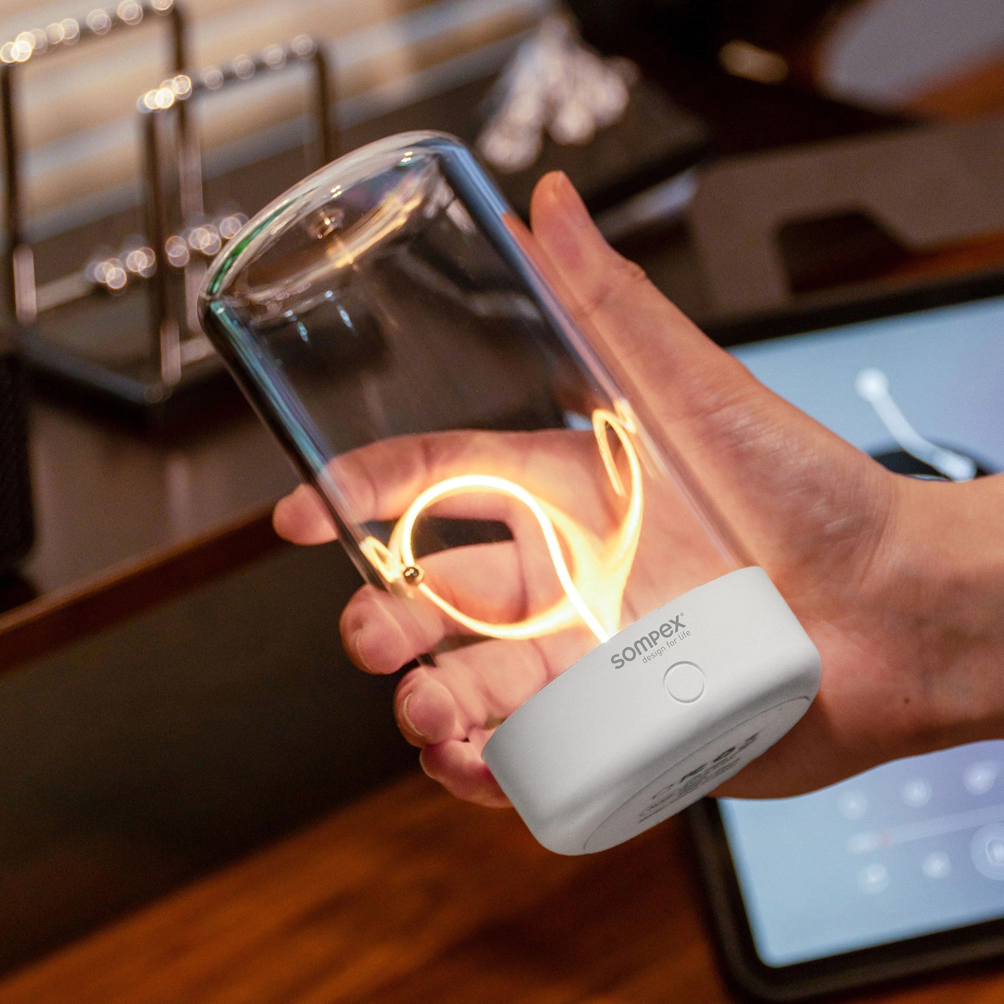 Sompex Akku Tischleuchte PULSE weiß | 14,5cm