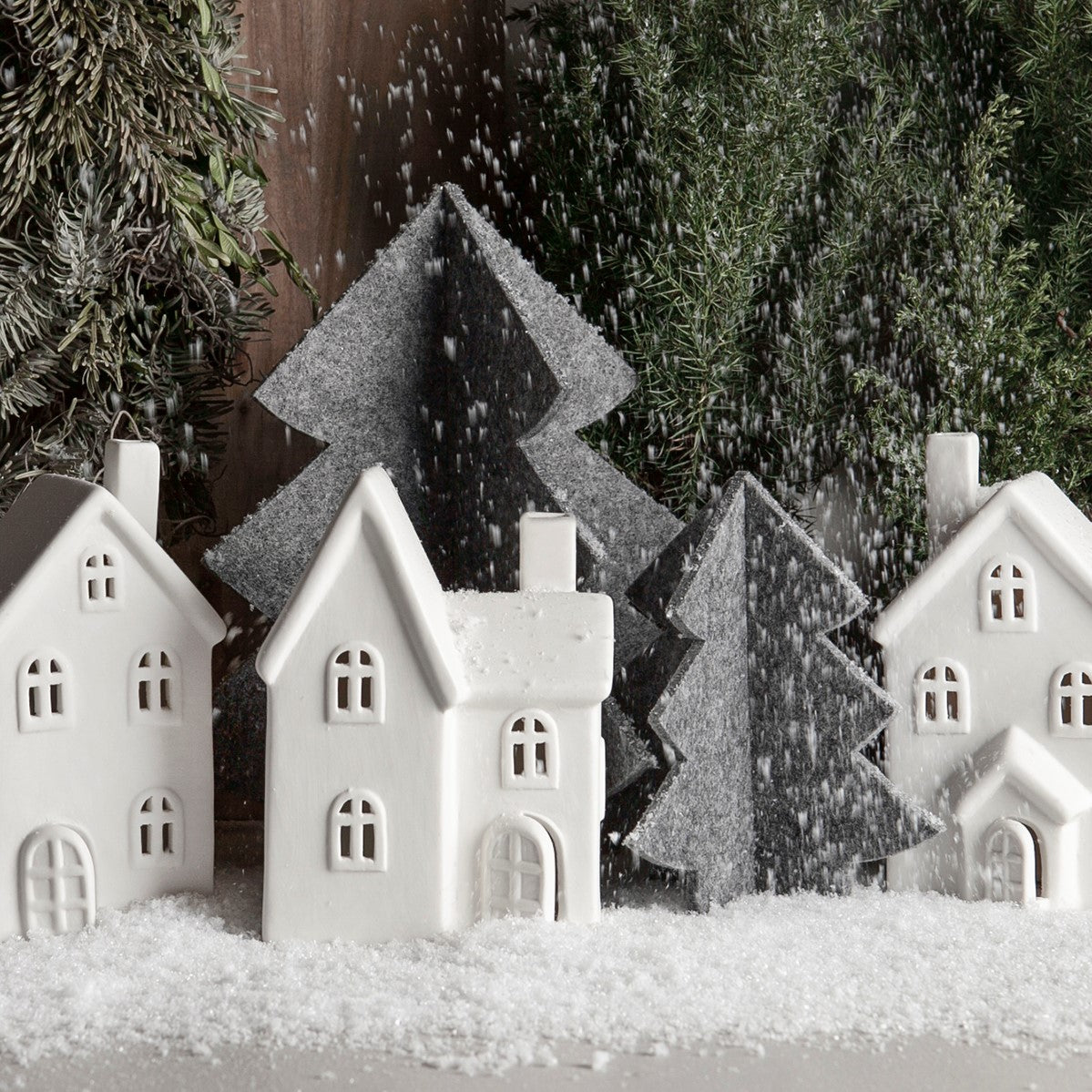 Storefactory Dekorationshaus BYN Nr. 12 Keramik weiß |10x8x16 cm