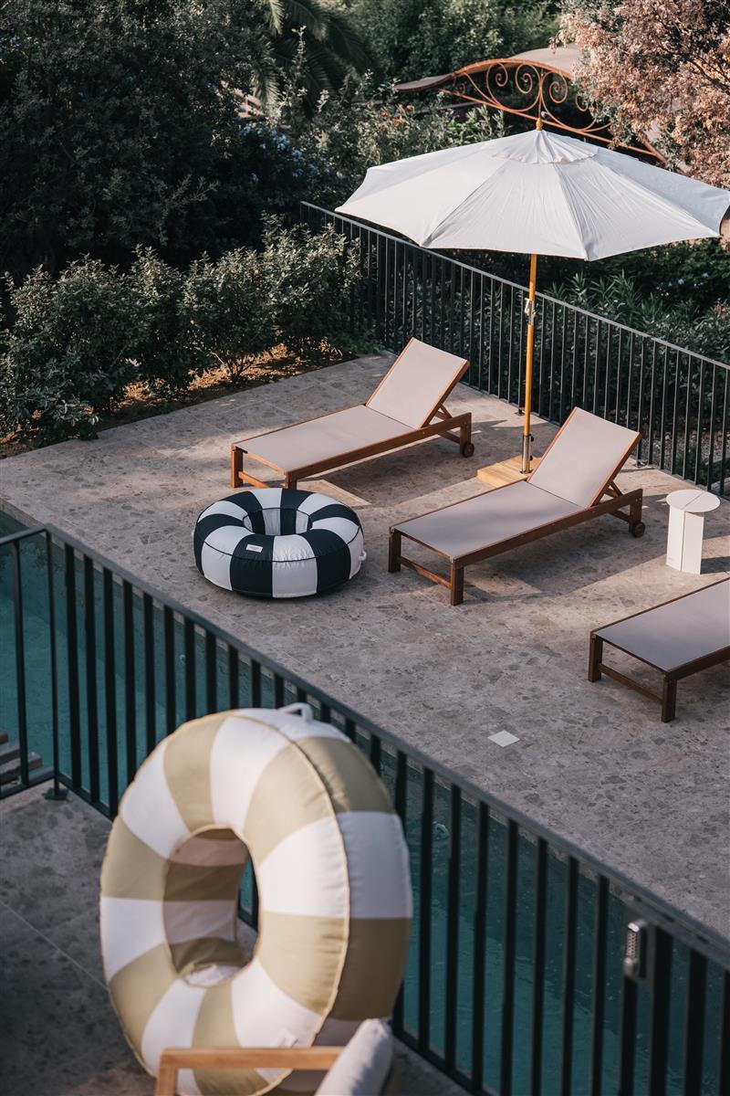 AERAS Studios Signature Pool Ring | Ø120x40cm - Sir Henrys